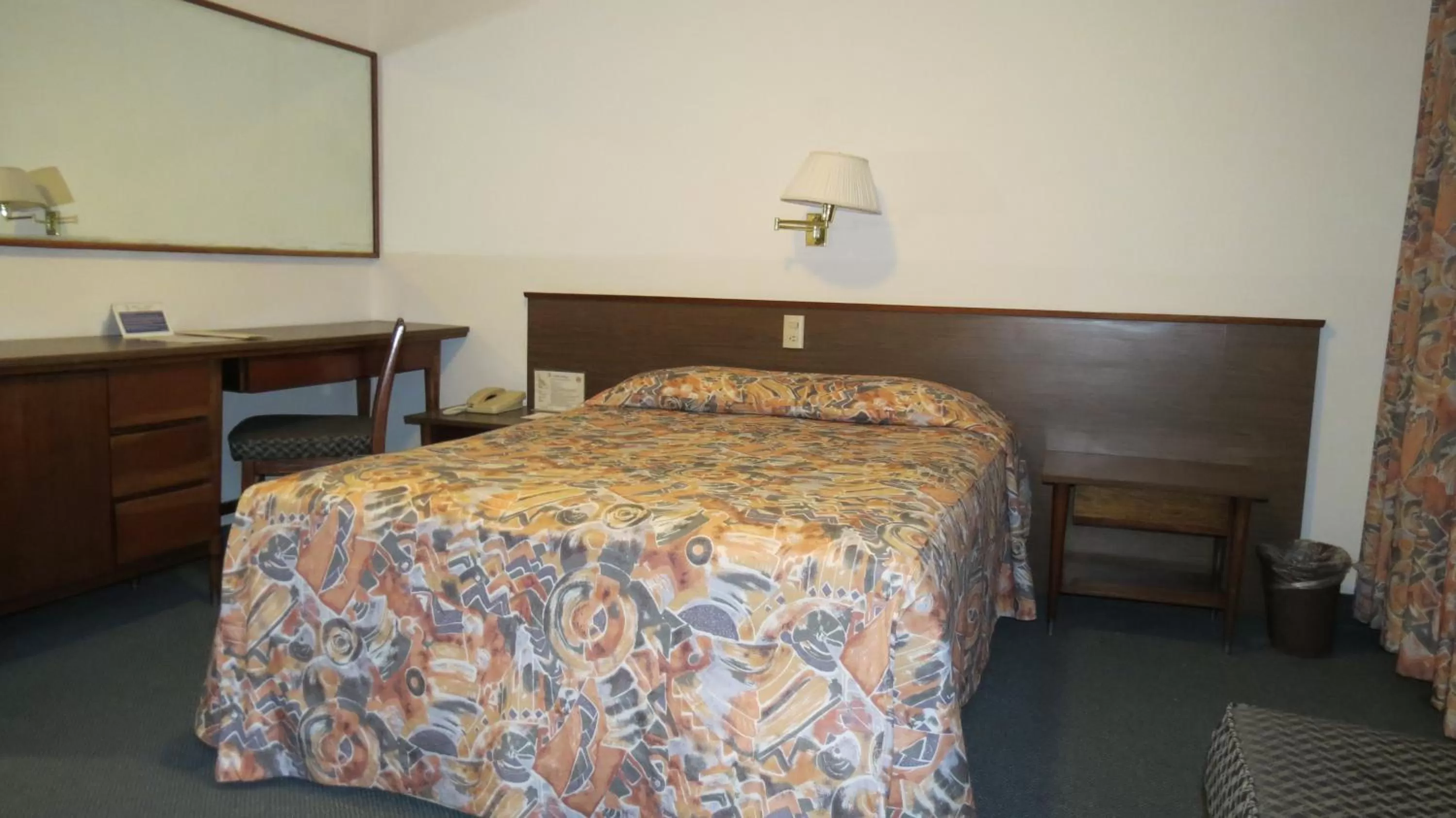 Standard Double Room in Hotel Sevilla