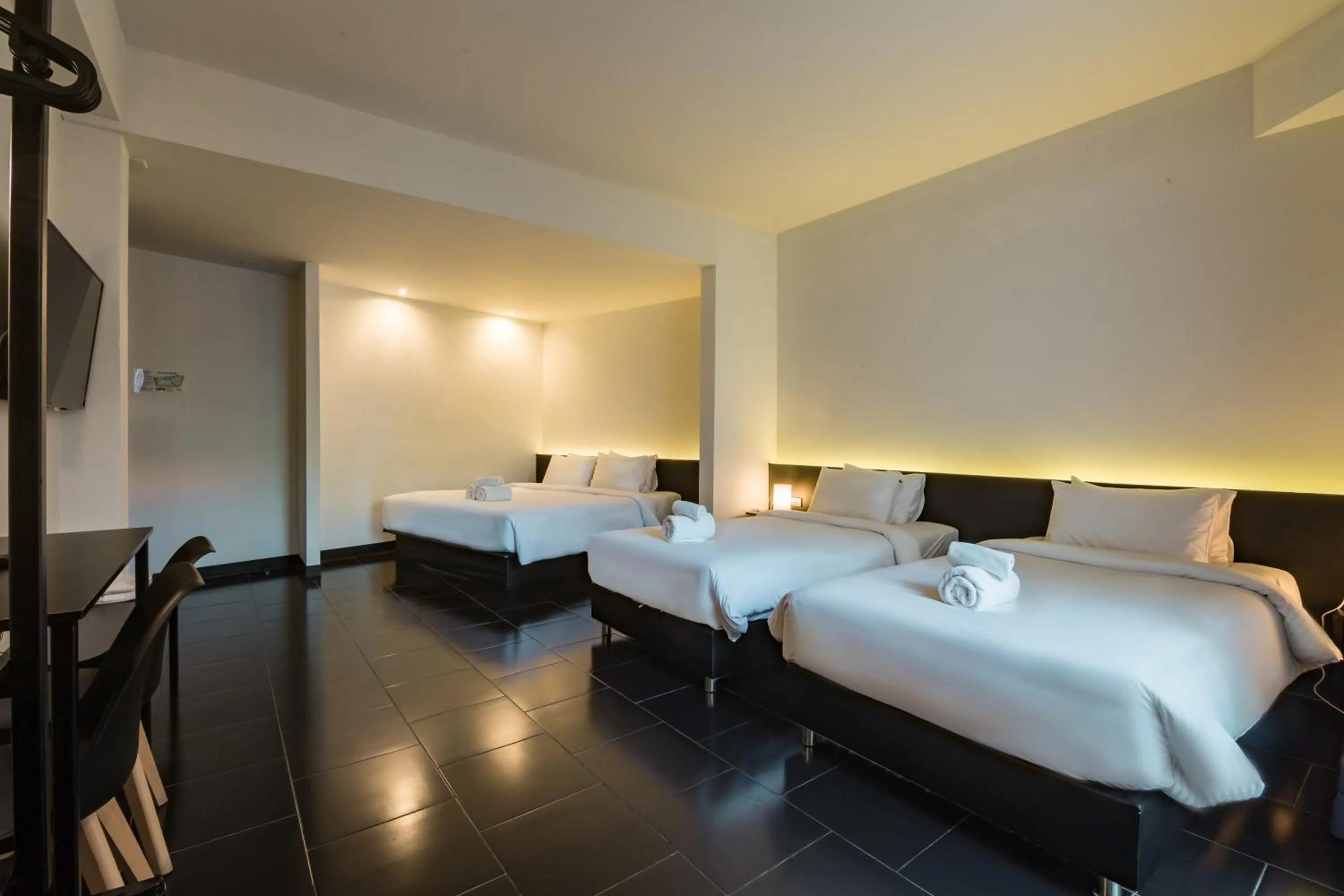 Standard Quadruple Room in iSilver Hotel