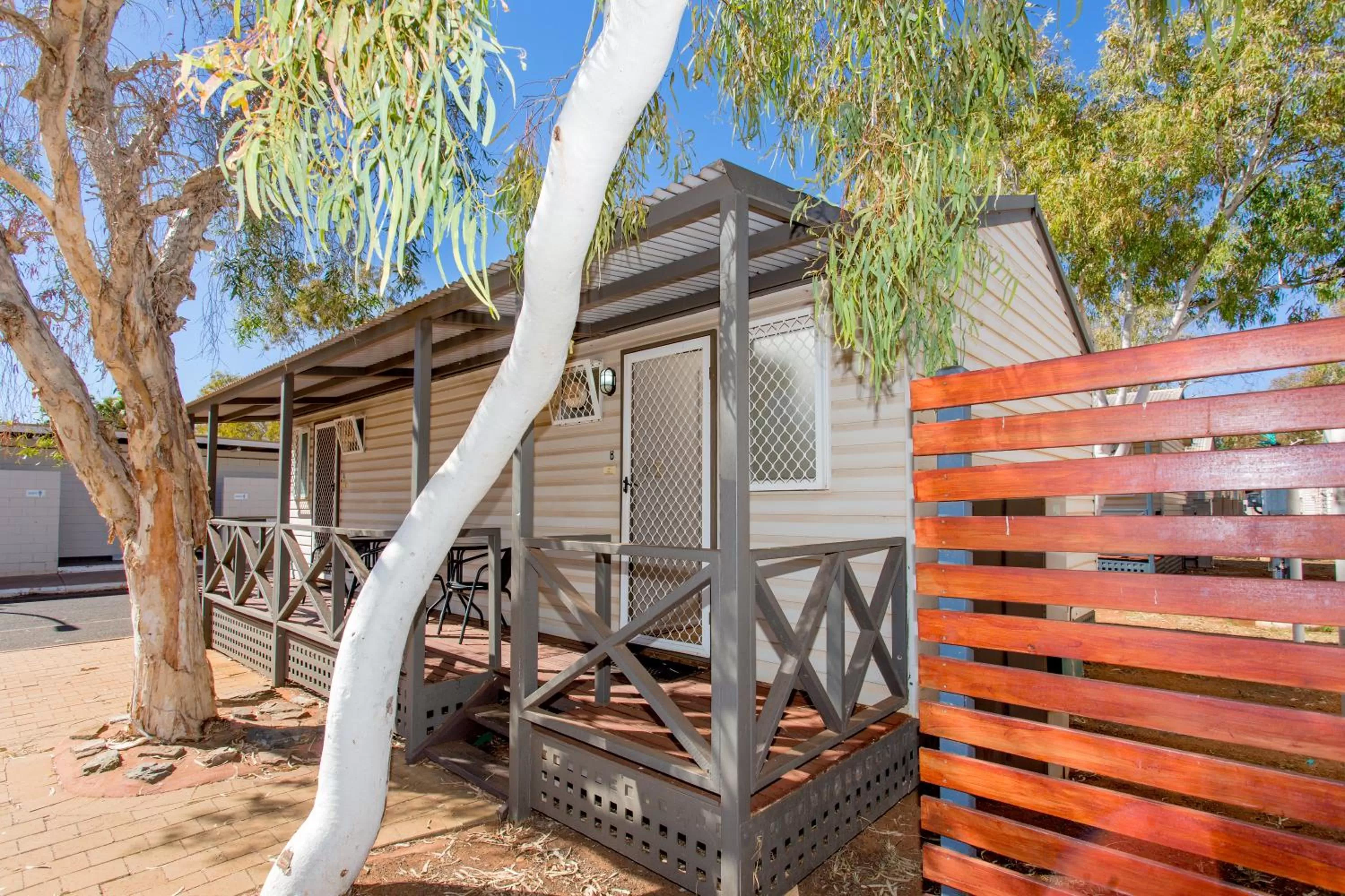 Standard Studio Cabin - Twin in Discovery Parks - Pilbara, Karratha