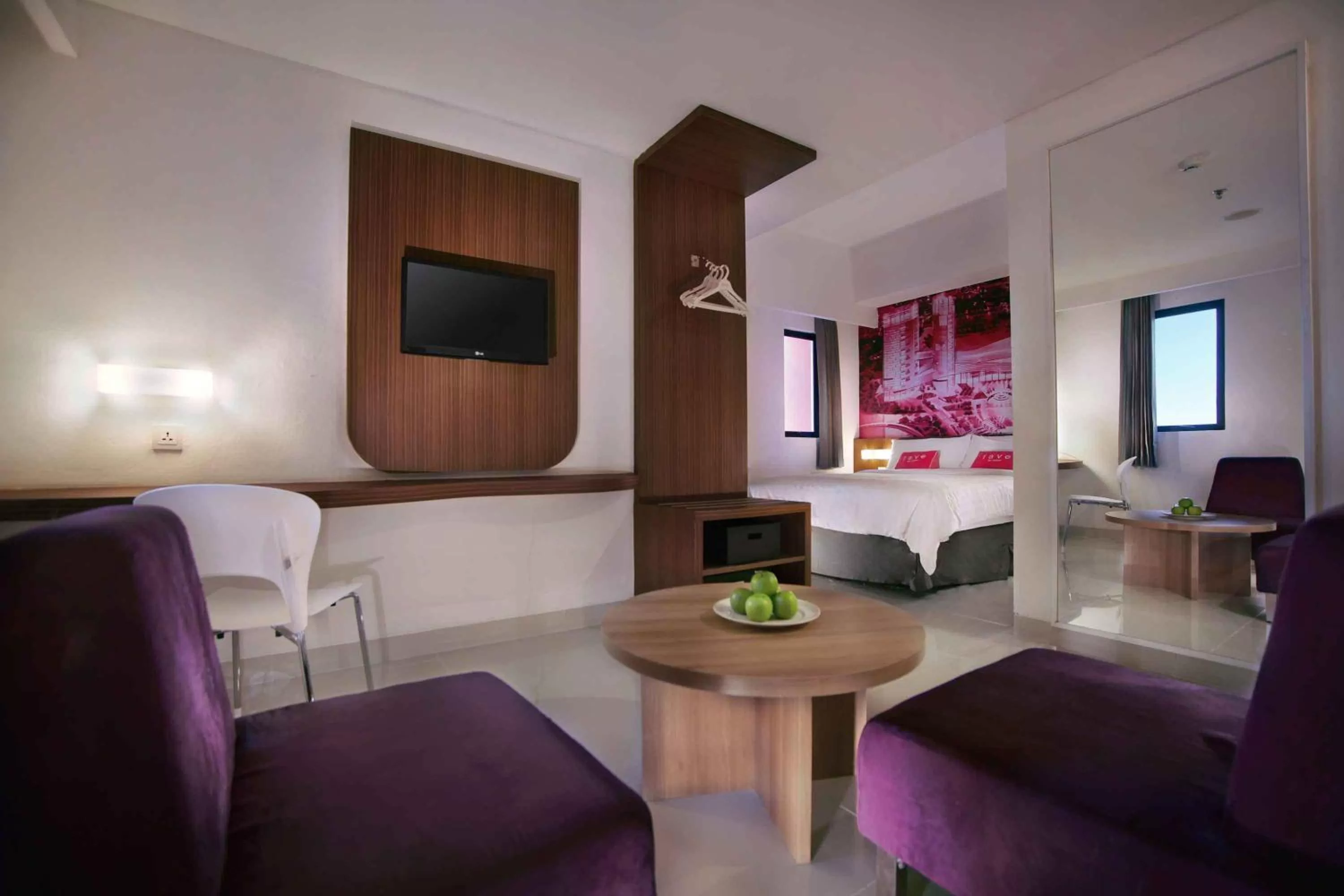 funroom in favehotel PGC Cililitan