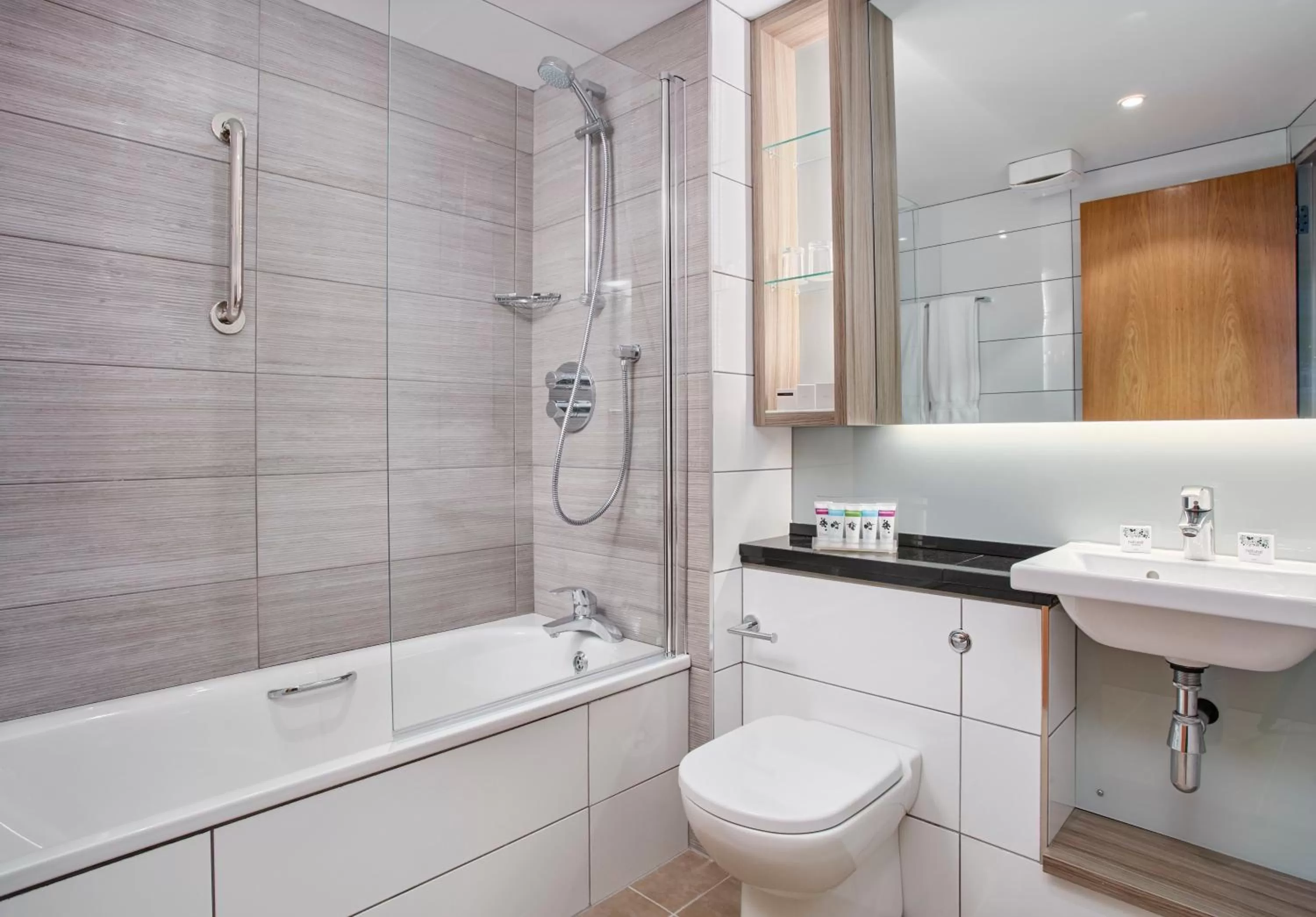 Standard King Room - Top Floor in Holiday Inn Belfast by IHG