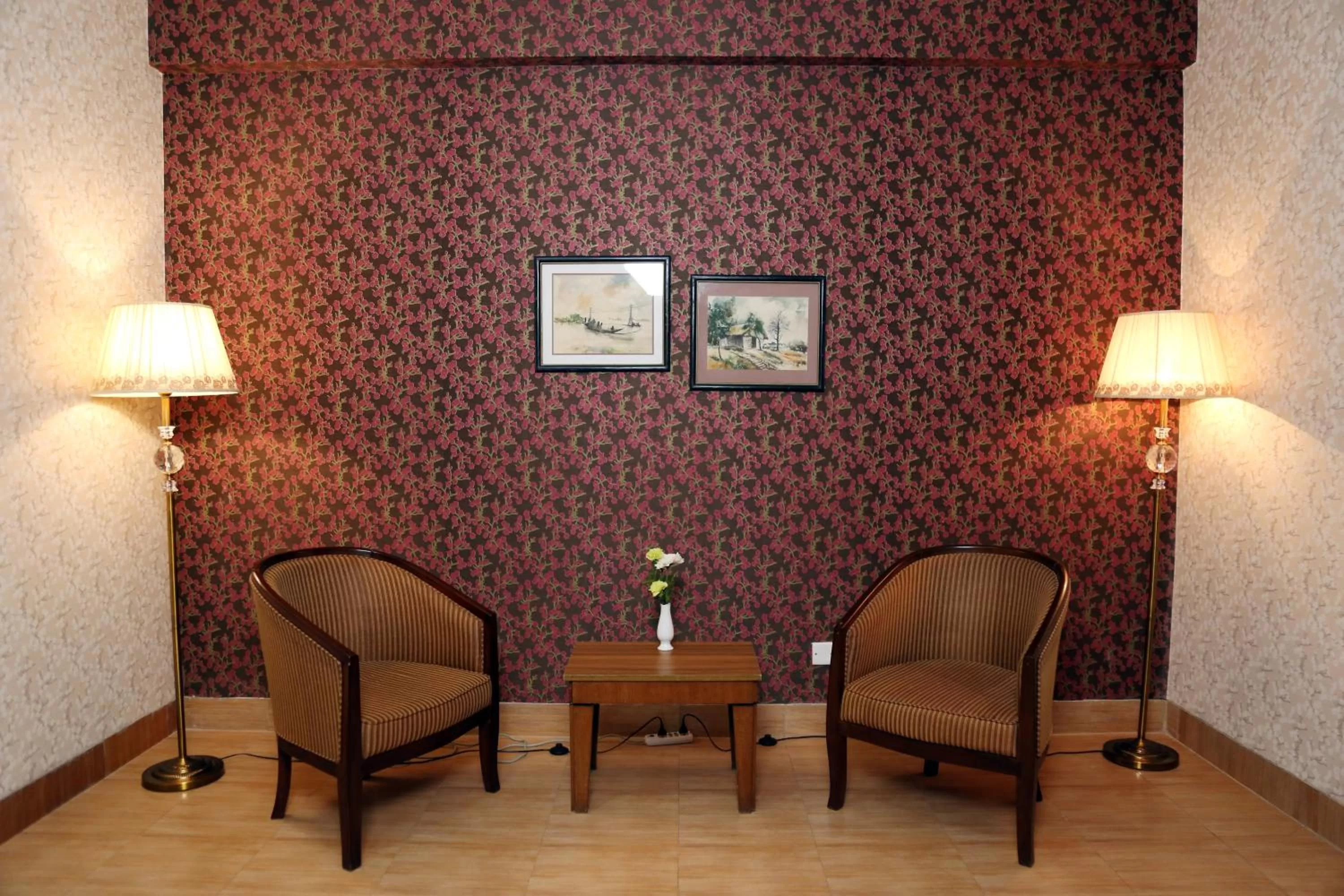 Family Room in Civic Inn