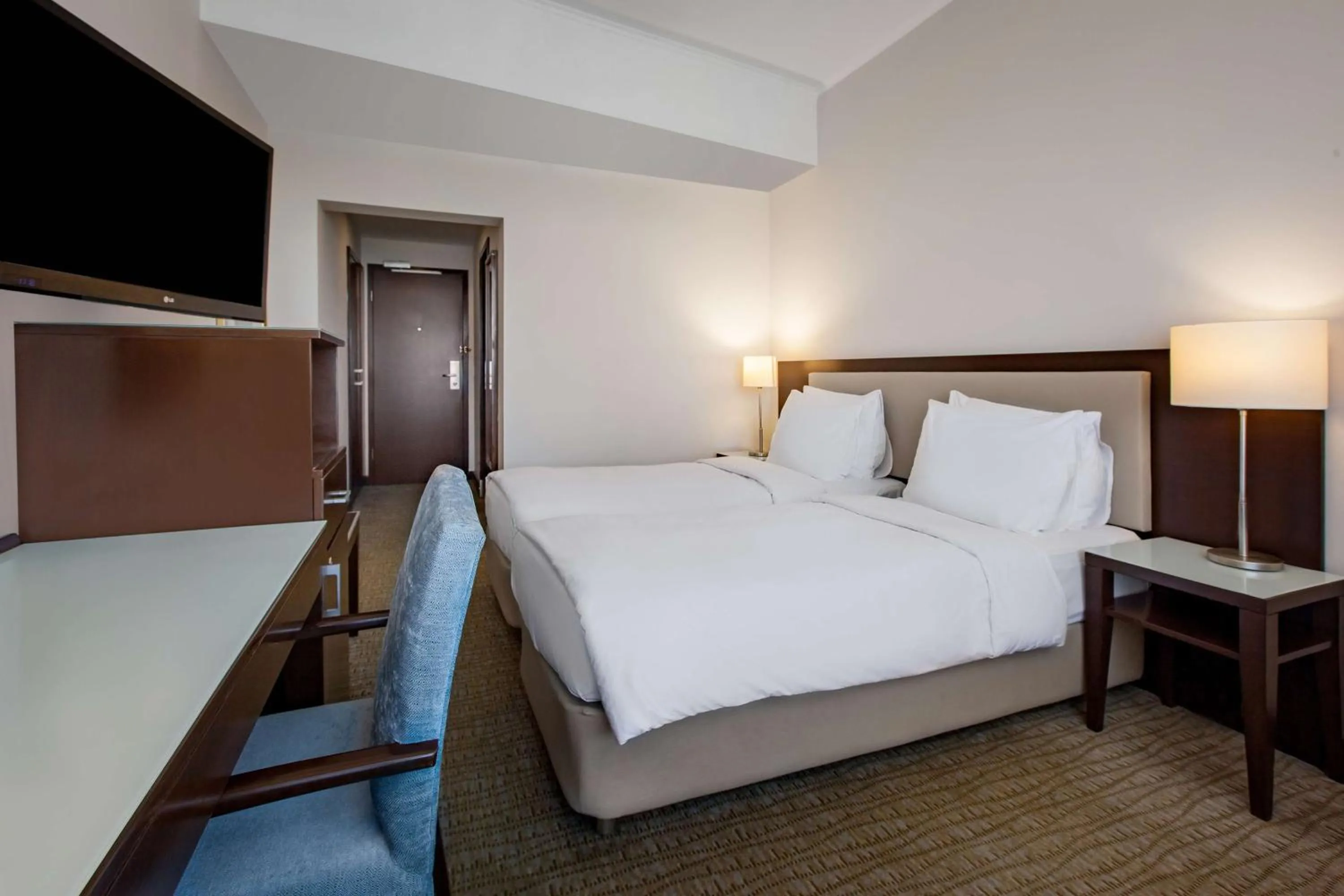 Superior Room with Balcony and City View in Radisson Blu Ankara