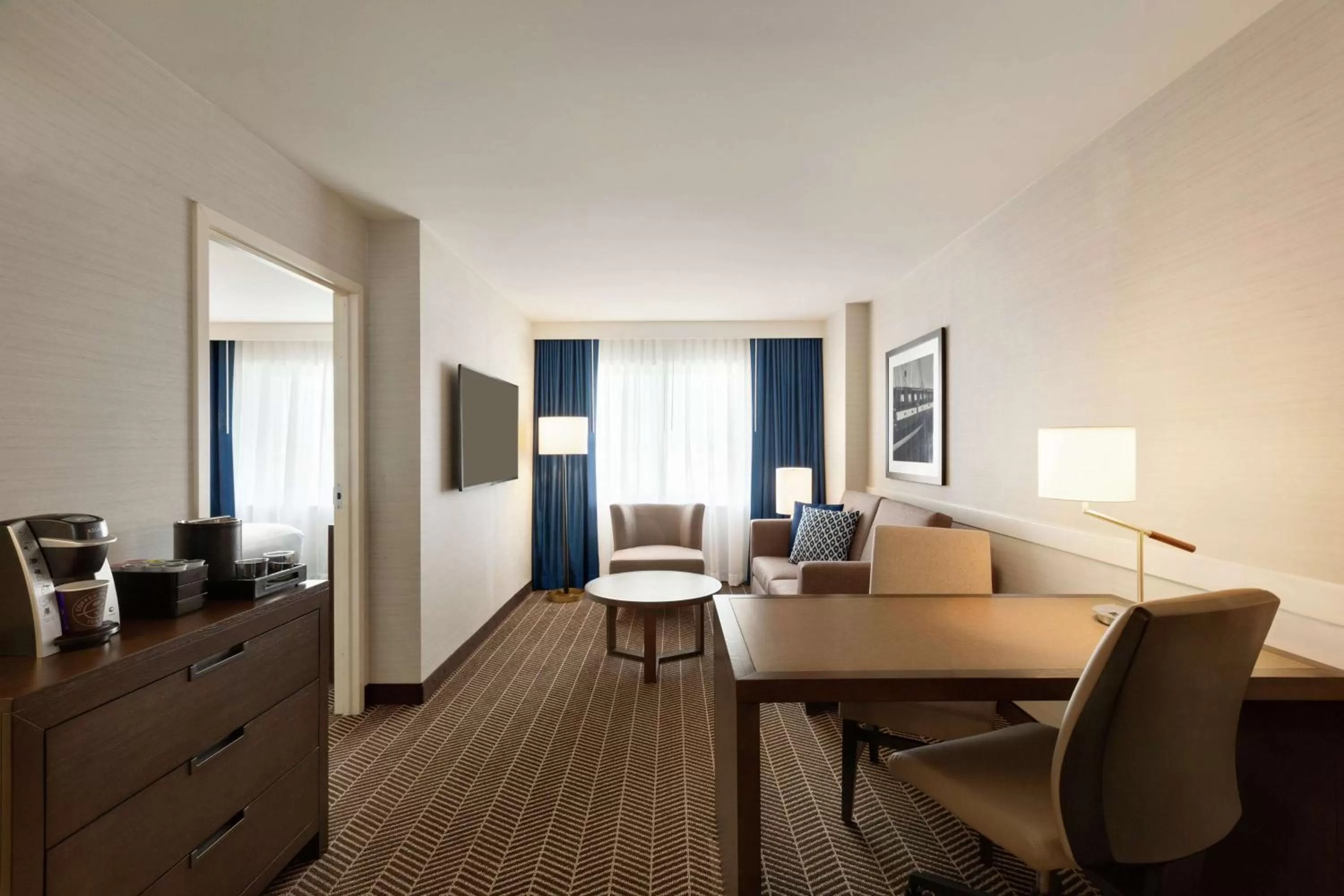 Premium King Suite - Non-Smoking in Embassy Suites Boston at Logan Airport