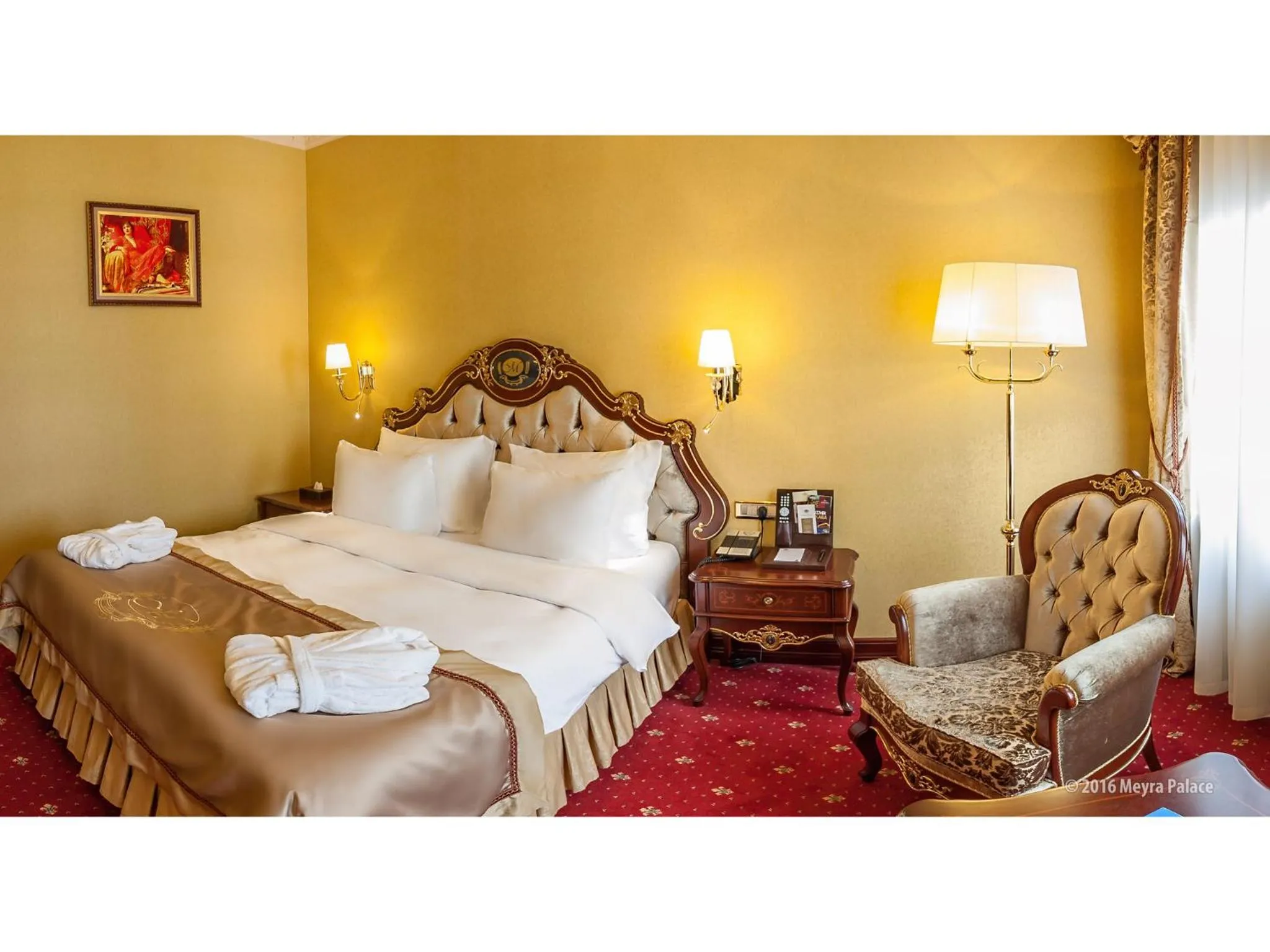 Deluxe Suite in Meyra Palace