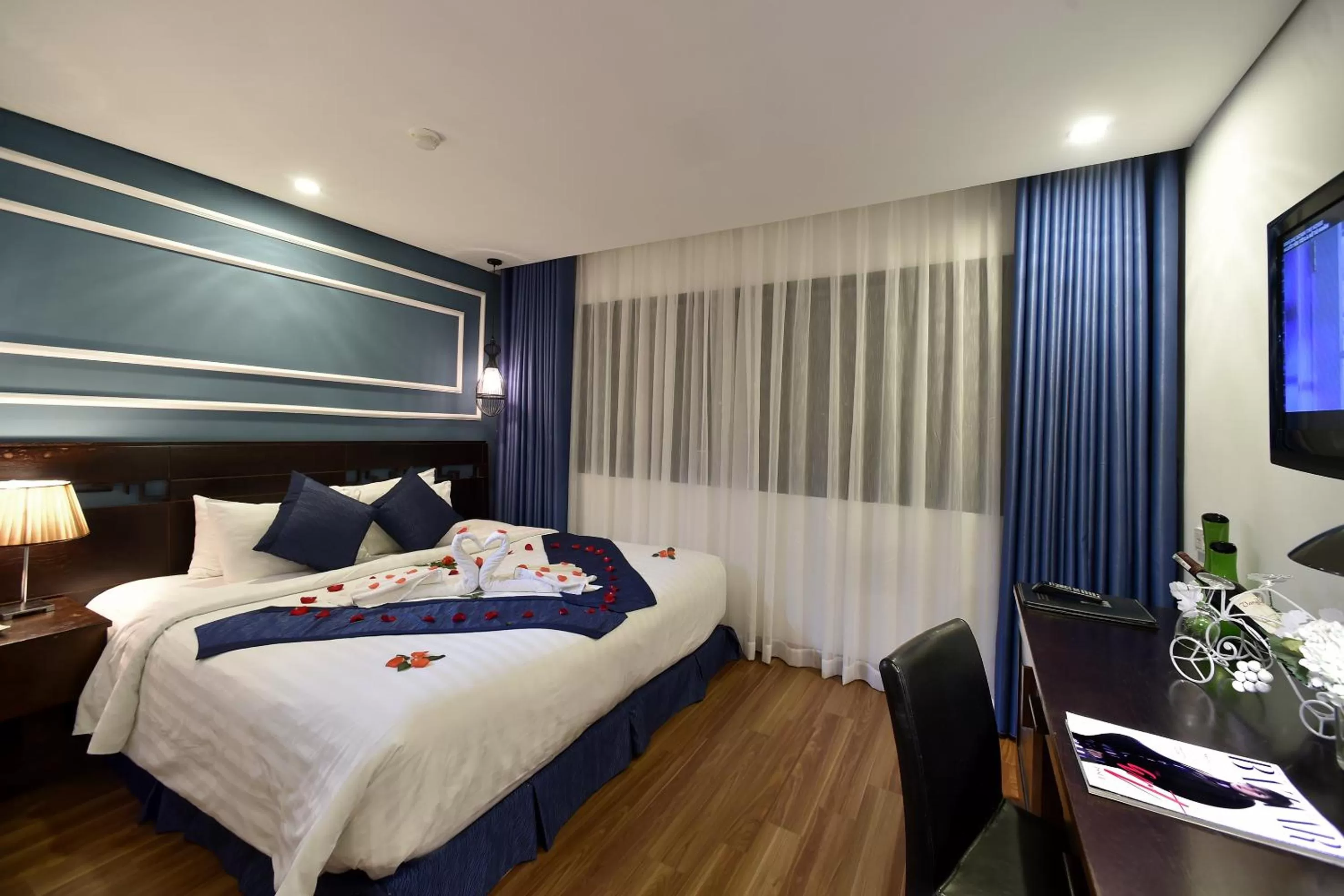 Deluxe Double or Twin Room in Hanoi Eternity Hotel