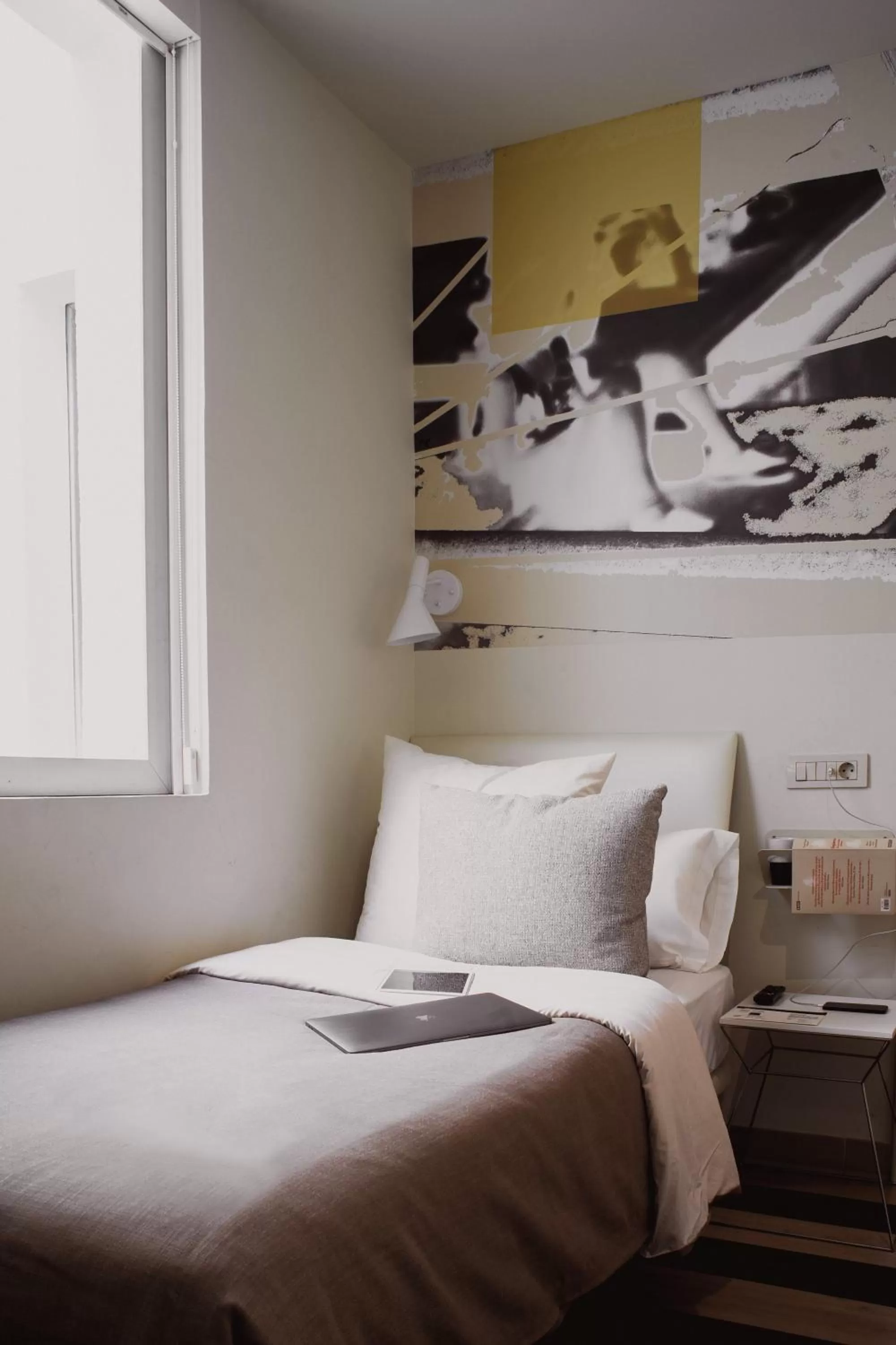 Single Room in room Select Sol