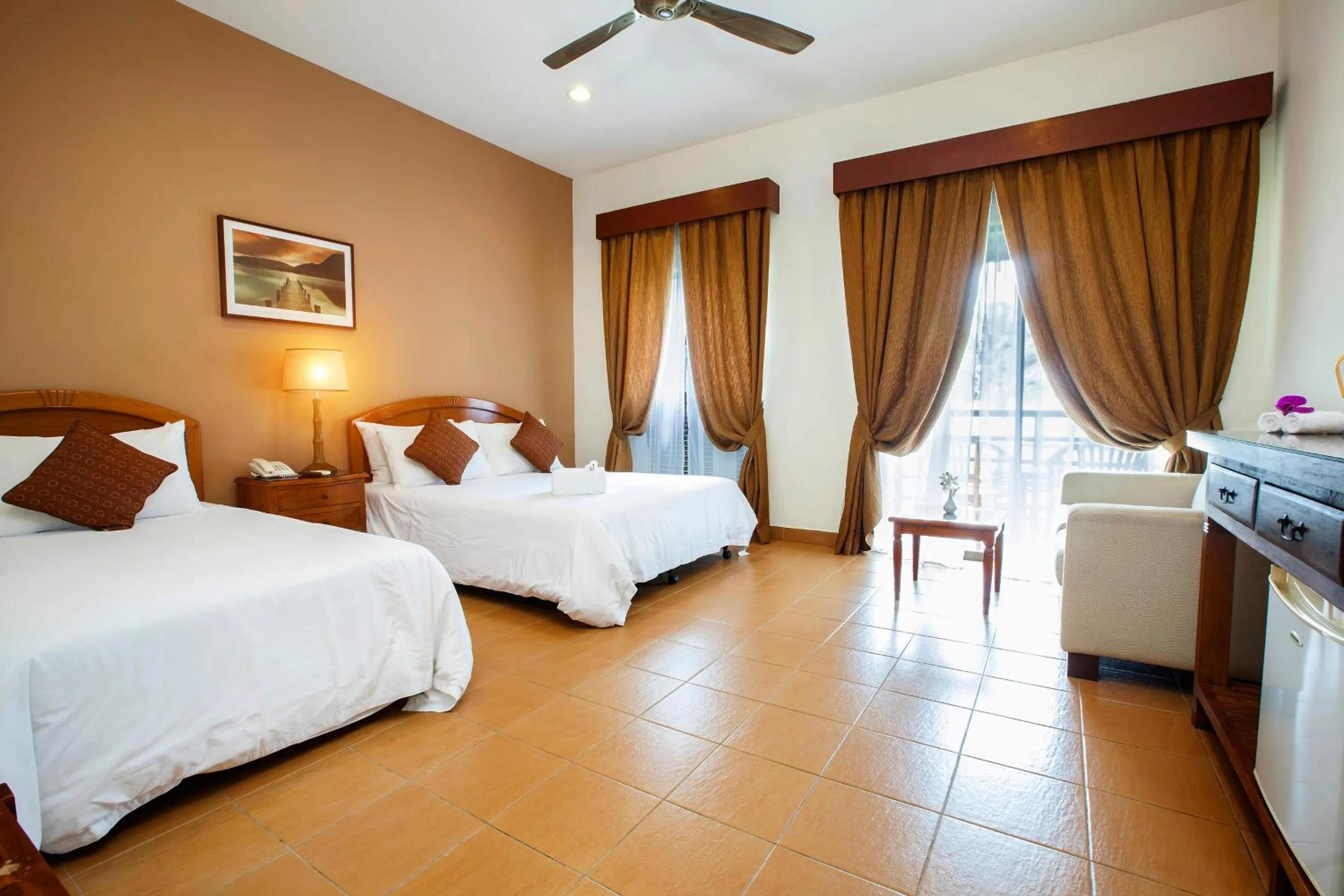 Chalet Garden View Family in Villea Morib