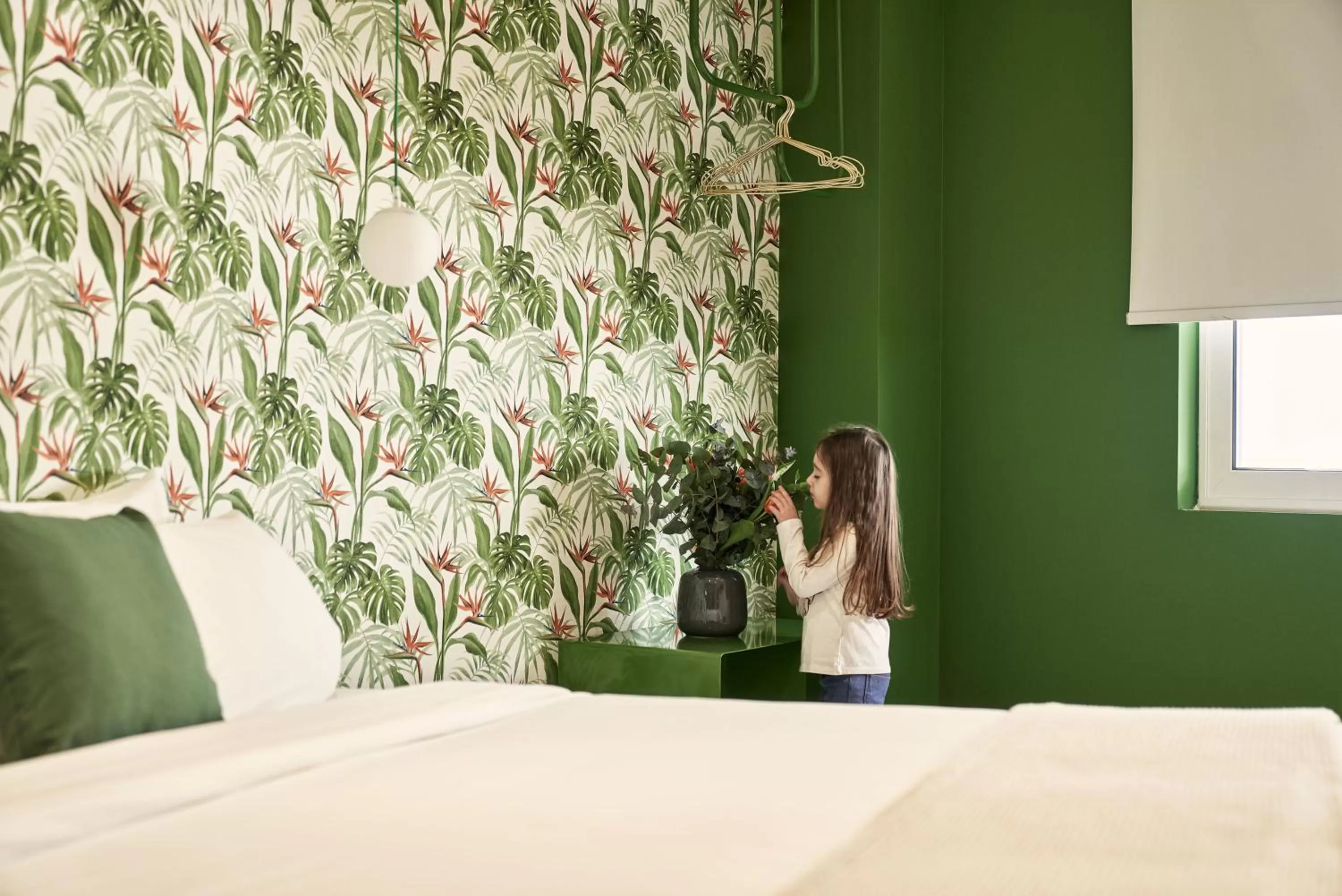 Two-Bedroom Family Suite in Athens4