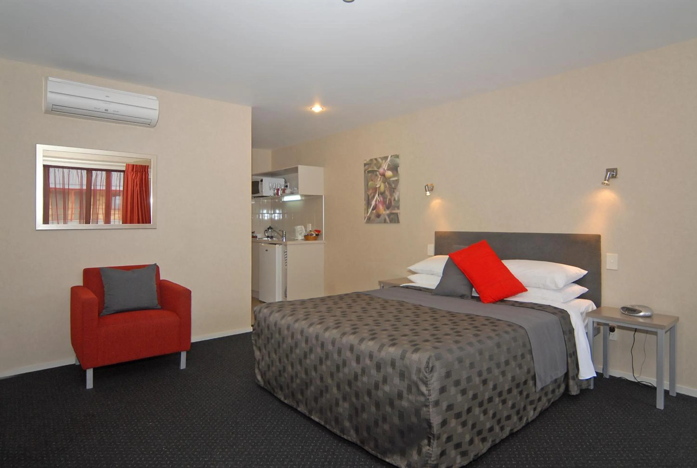 Studio with Private Spa Bath in Omahu Motor Lodge