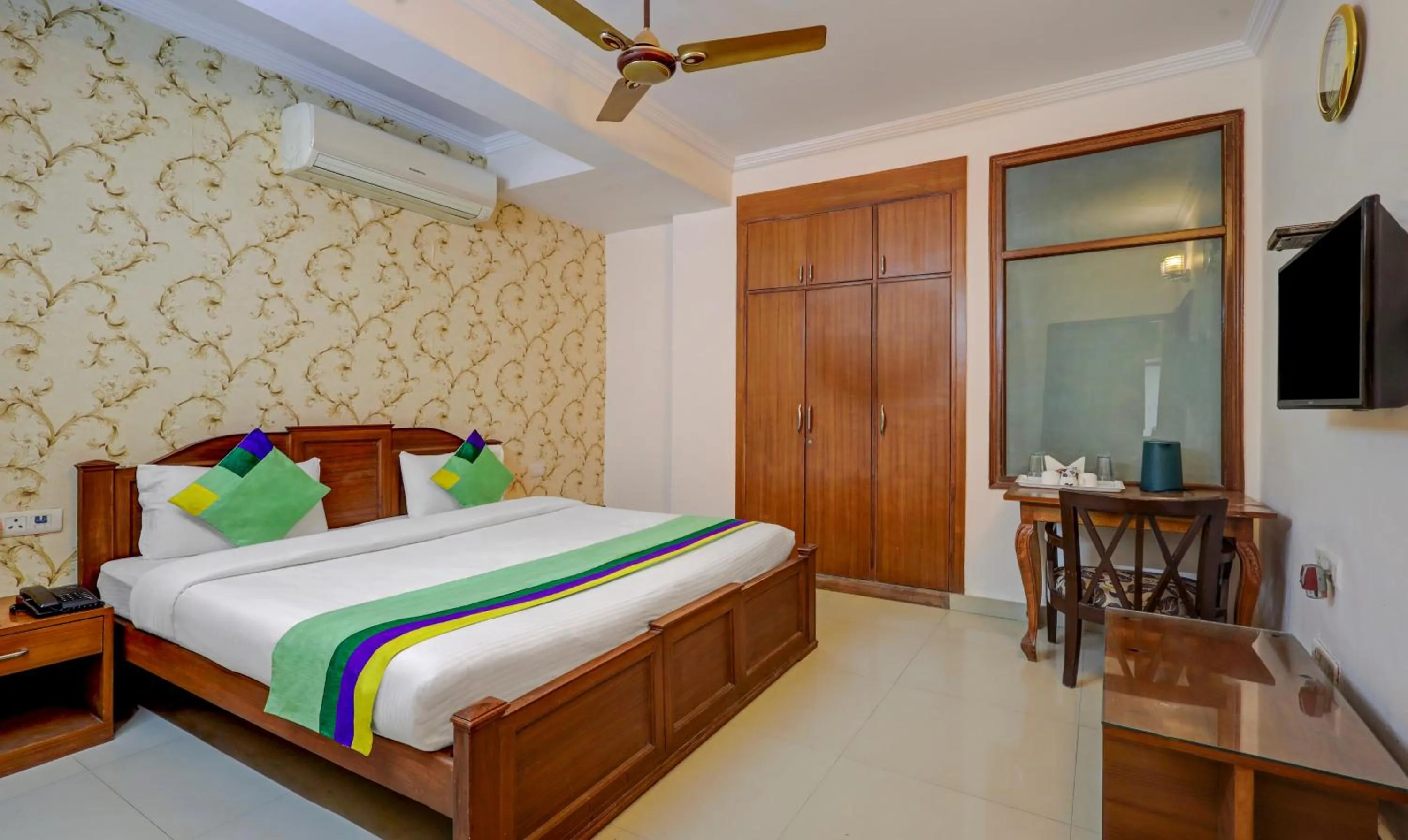 Standard Double Room - single occupancy in Treebo Primeone