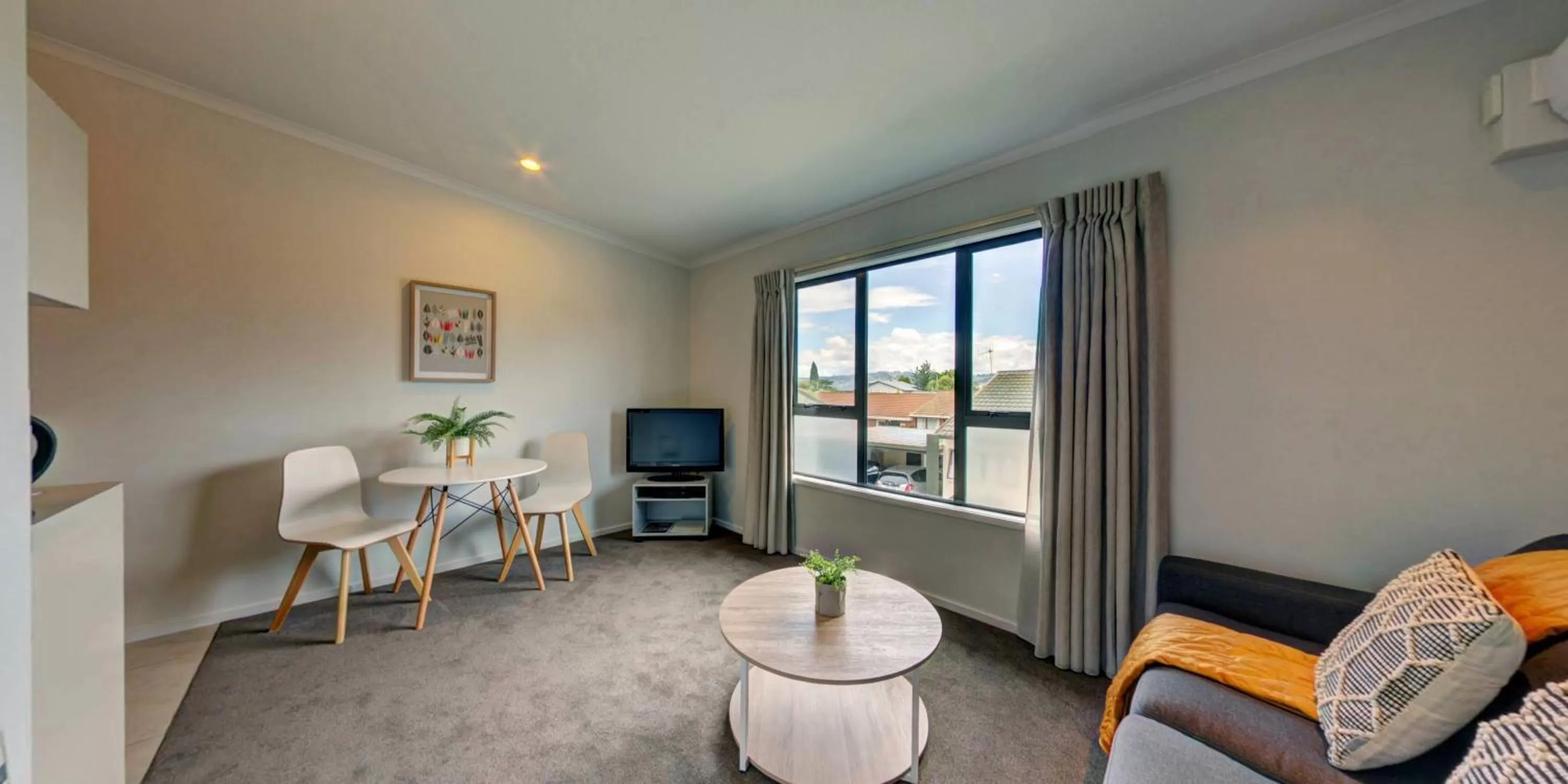 Junior Suite in Alpine Lake Motel