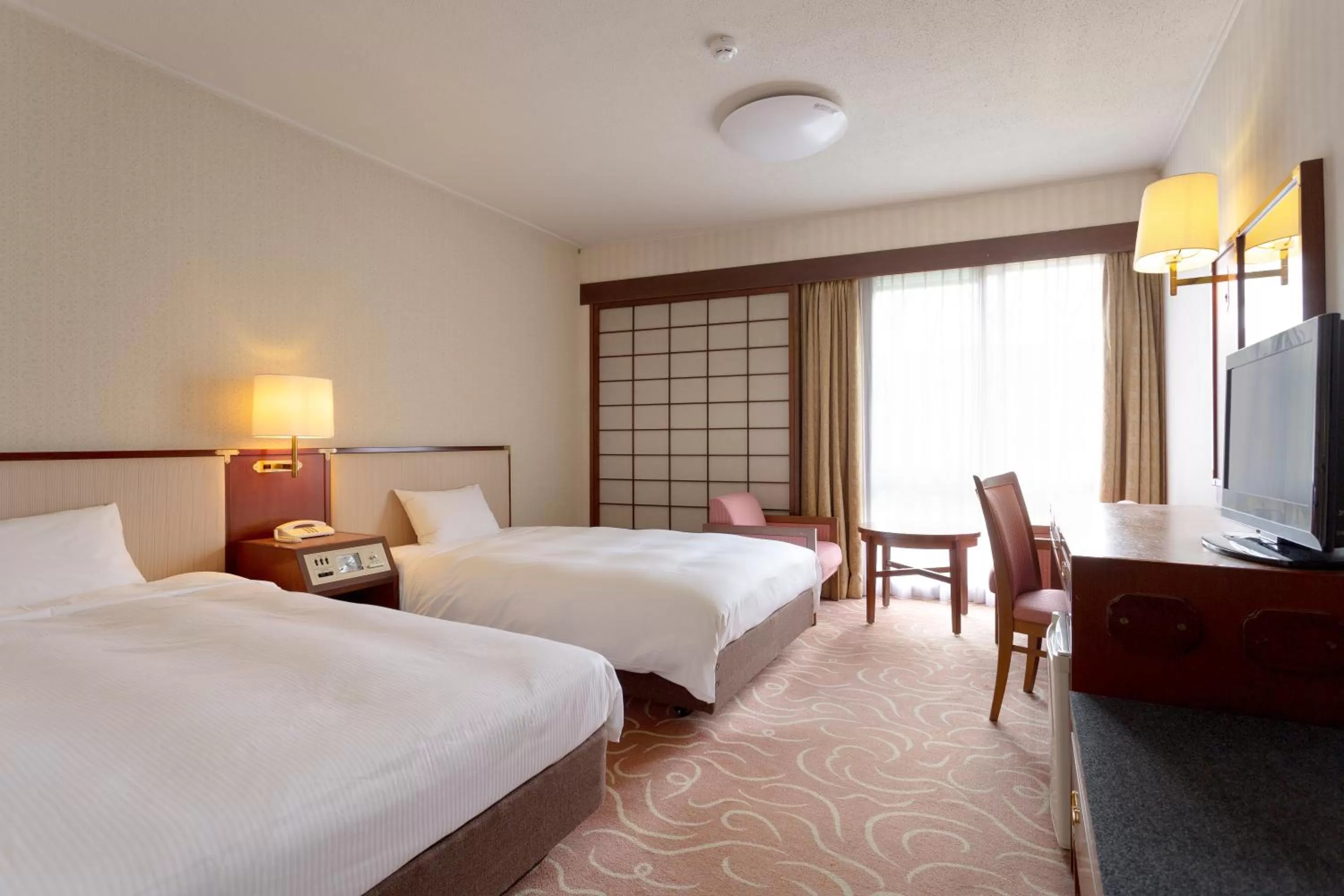 Garden Twin Room - single occupancy - Nonsmoking in Art Hotel Narita