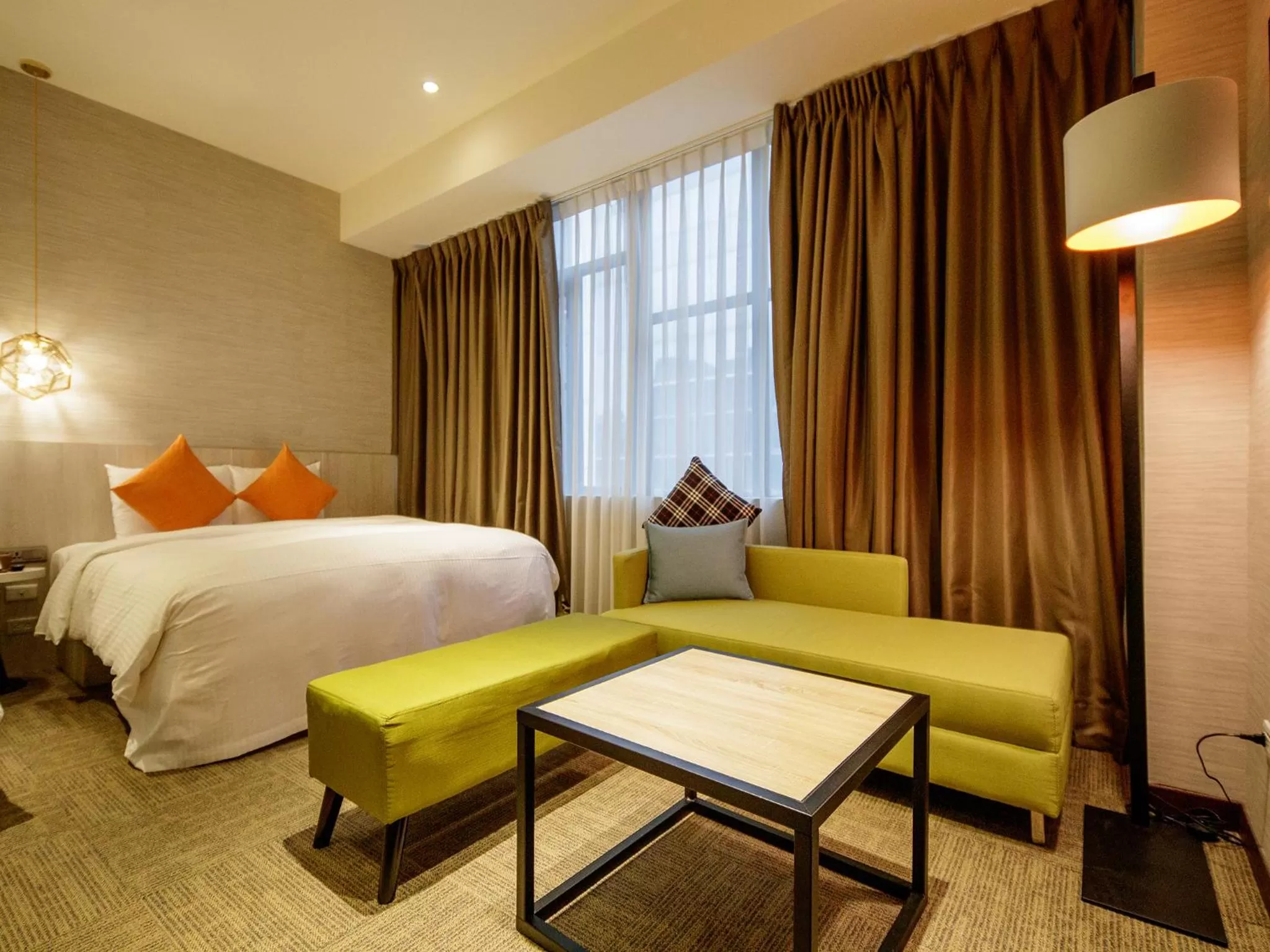 Deluxe Quadruple Room in Via Hotel Taipei Station