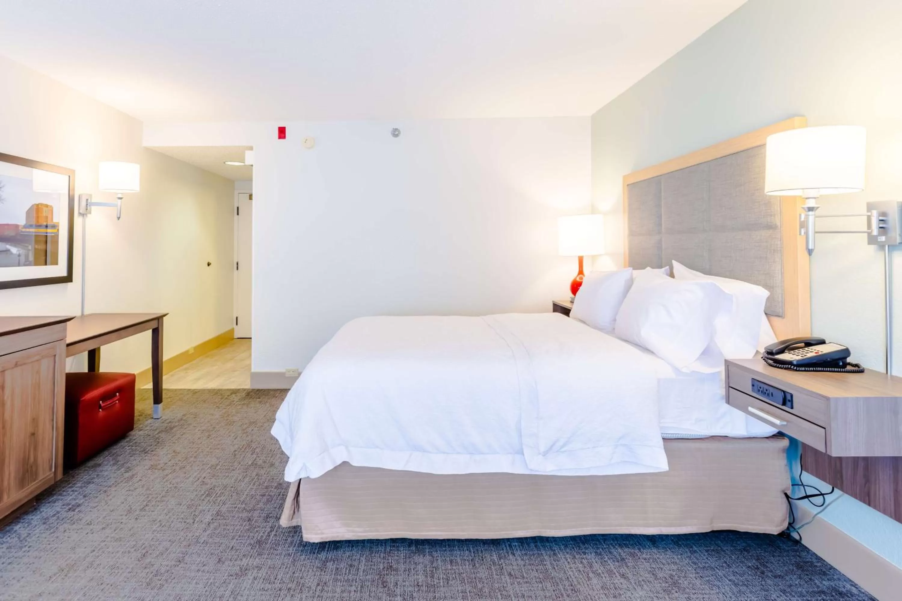 Queen Studio Suite - Non-Smoking in Hampton Inn Rochester