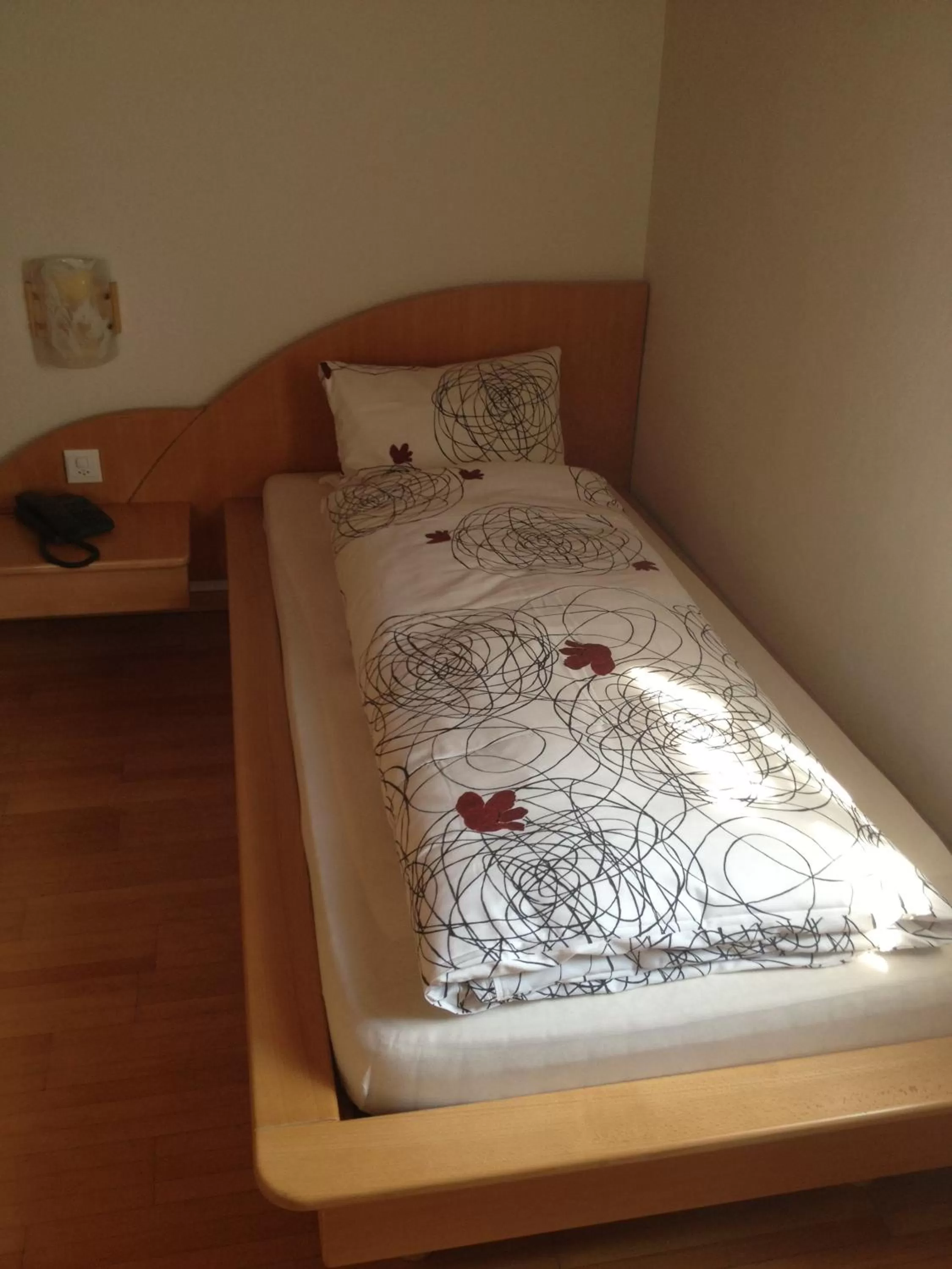 Single Room in Café-Conditorei Hotel Huber