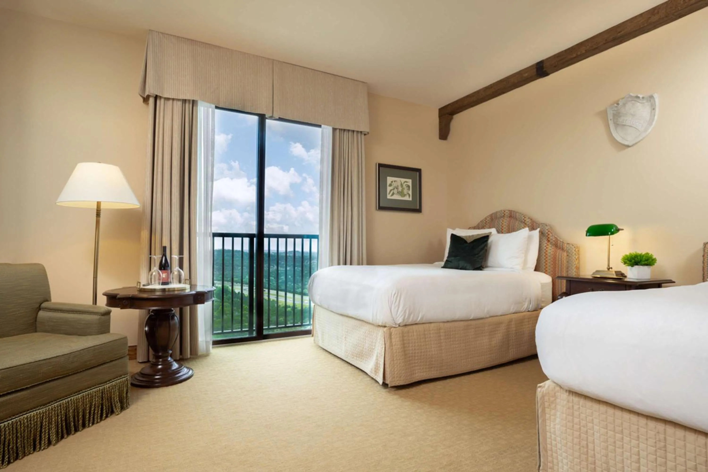 Deluxe Two Double in Hotel Viata