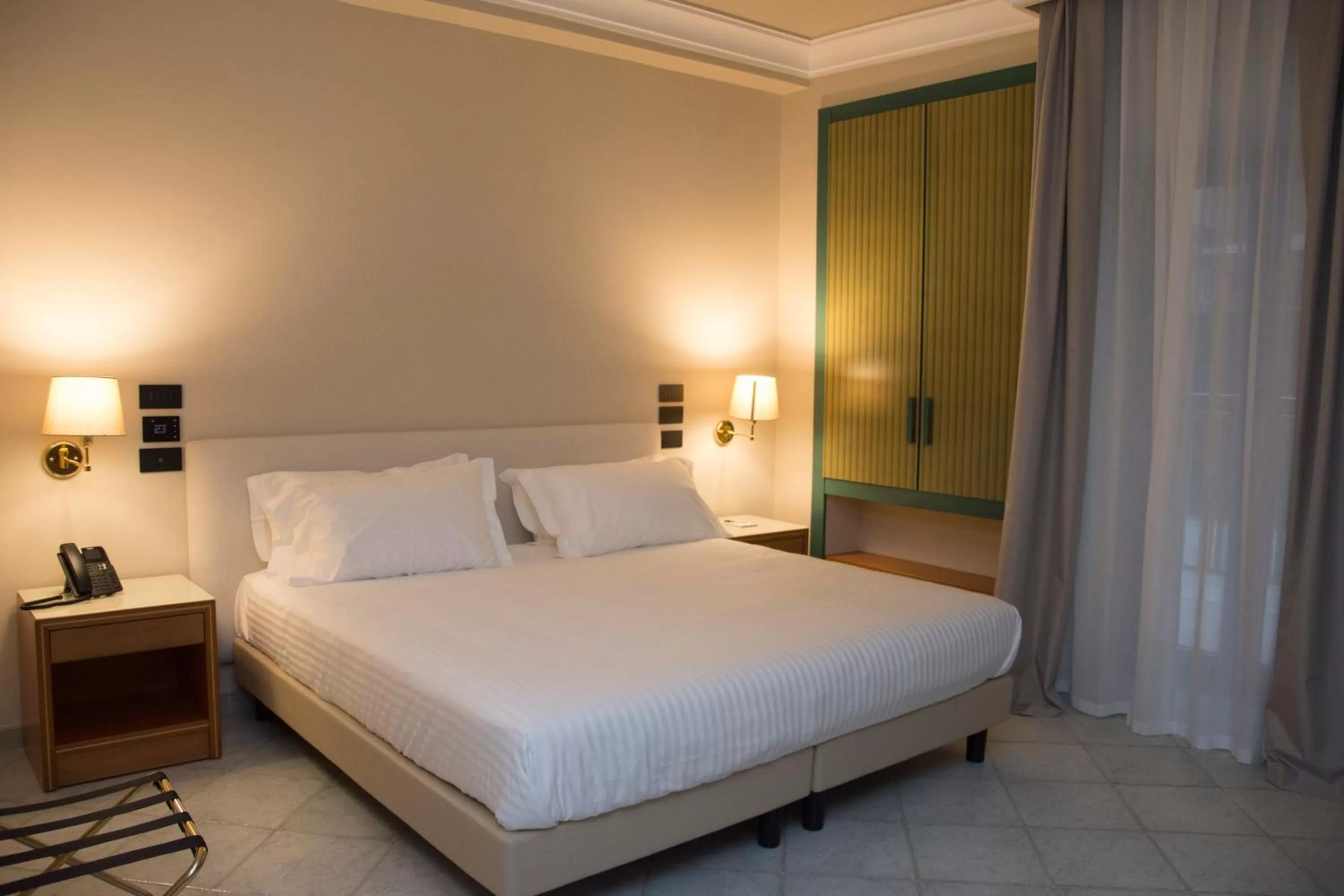Double Room - single occupancy in Hotel Commercio