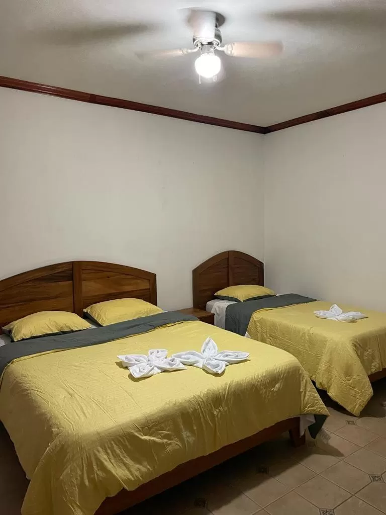 Standard Triple Room in Boutique Hotel Calle 20