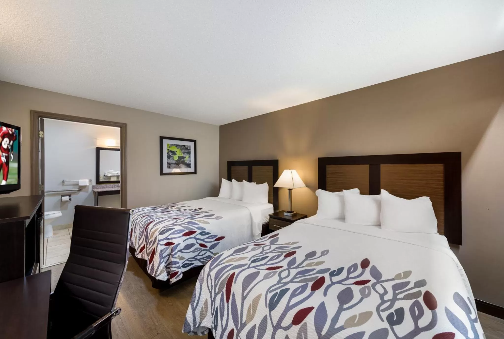 Superior Room with Two Double Beds Disability Access Non-Smoking in Red Roof Inn Jasper