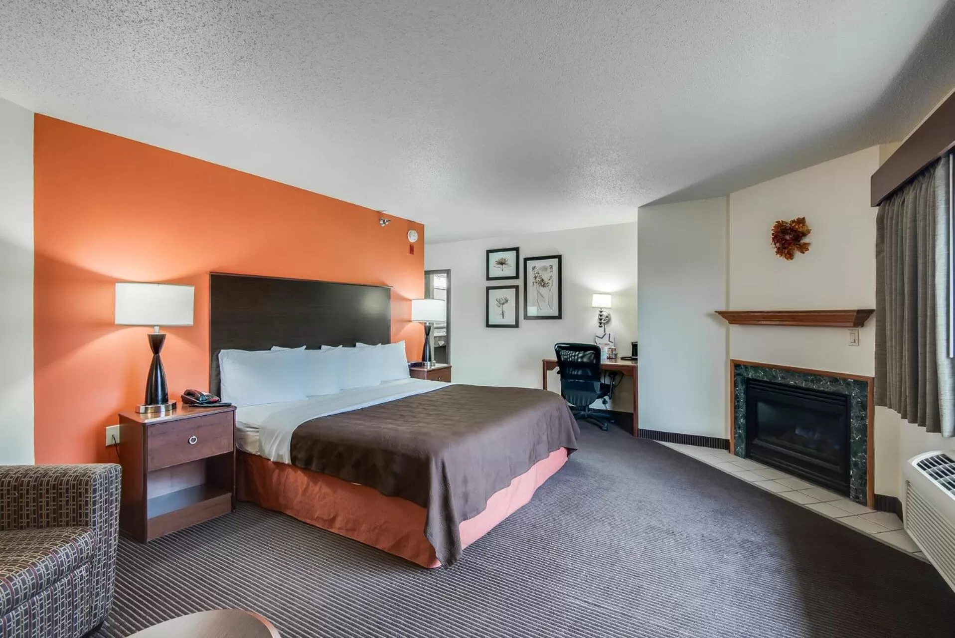 One-Bedroom Premier King Suite - Non-Smoking in AmericInn by Wyndham Coon Rapids