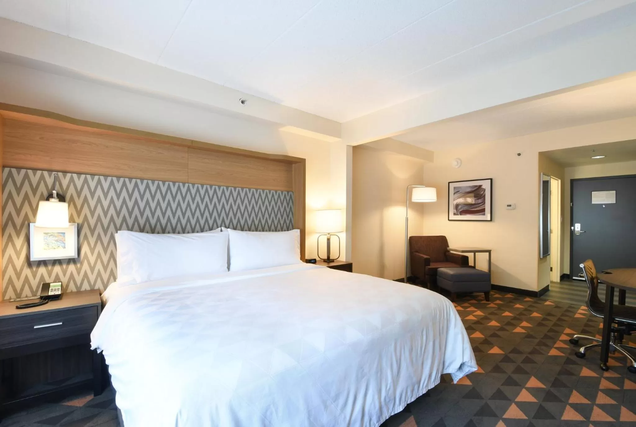 King Room - Disability Access in Holiday Inn Fredericksburg - Conference Center by IHG