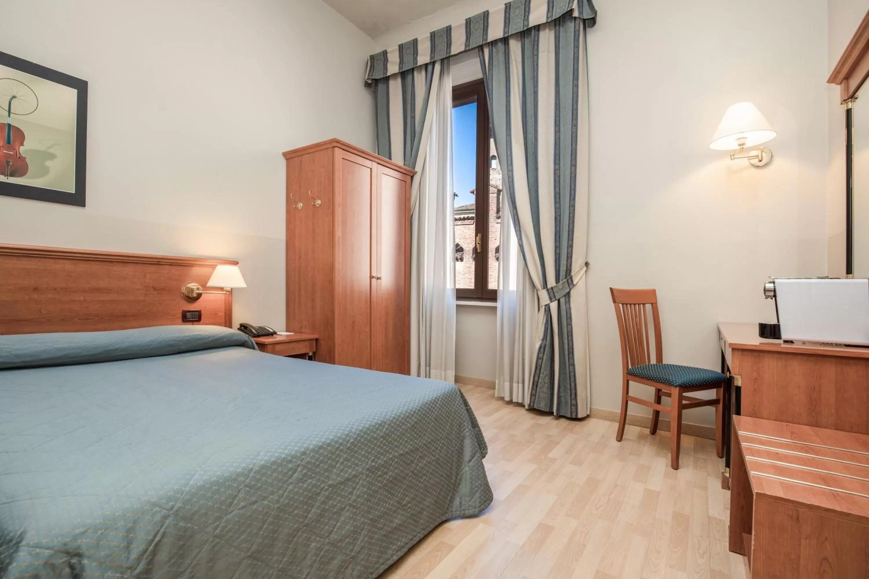 Standard Double or Twin Room - single occupancy in Hotel Impero