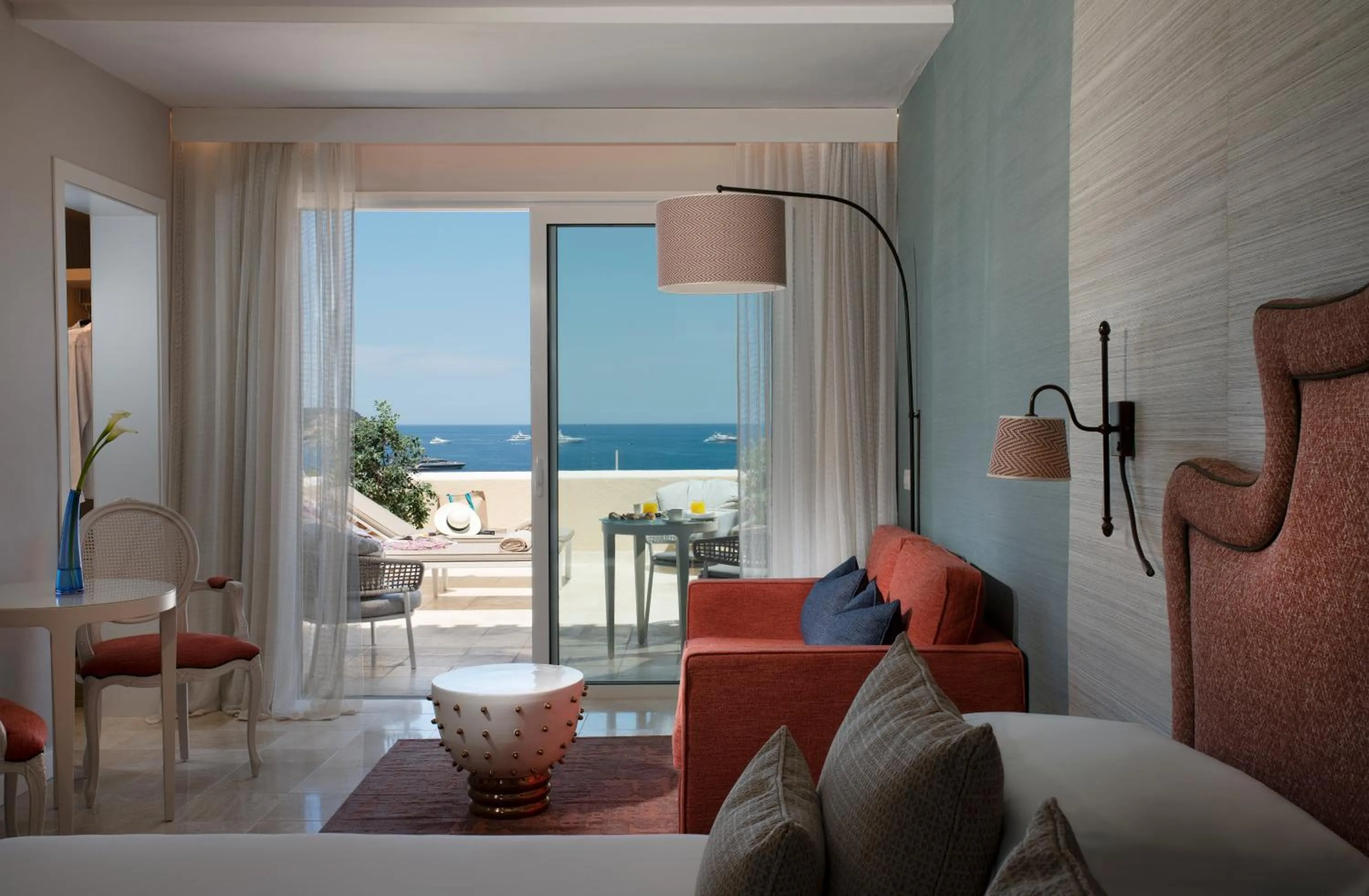 Premium Deluxe Double or Twin Room in CPH | Pevero Hotel