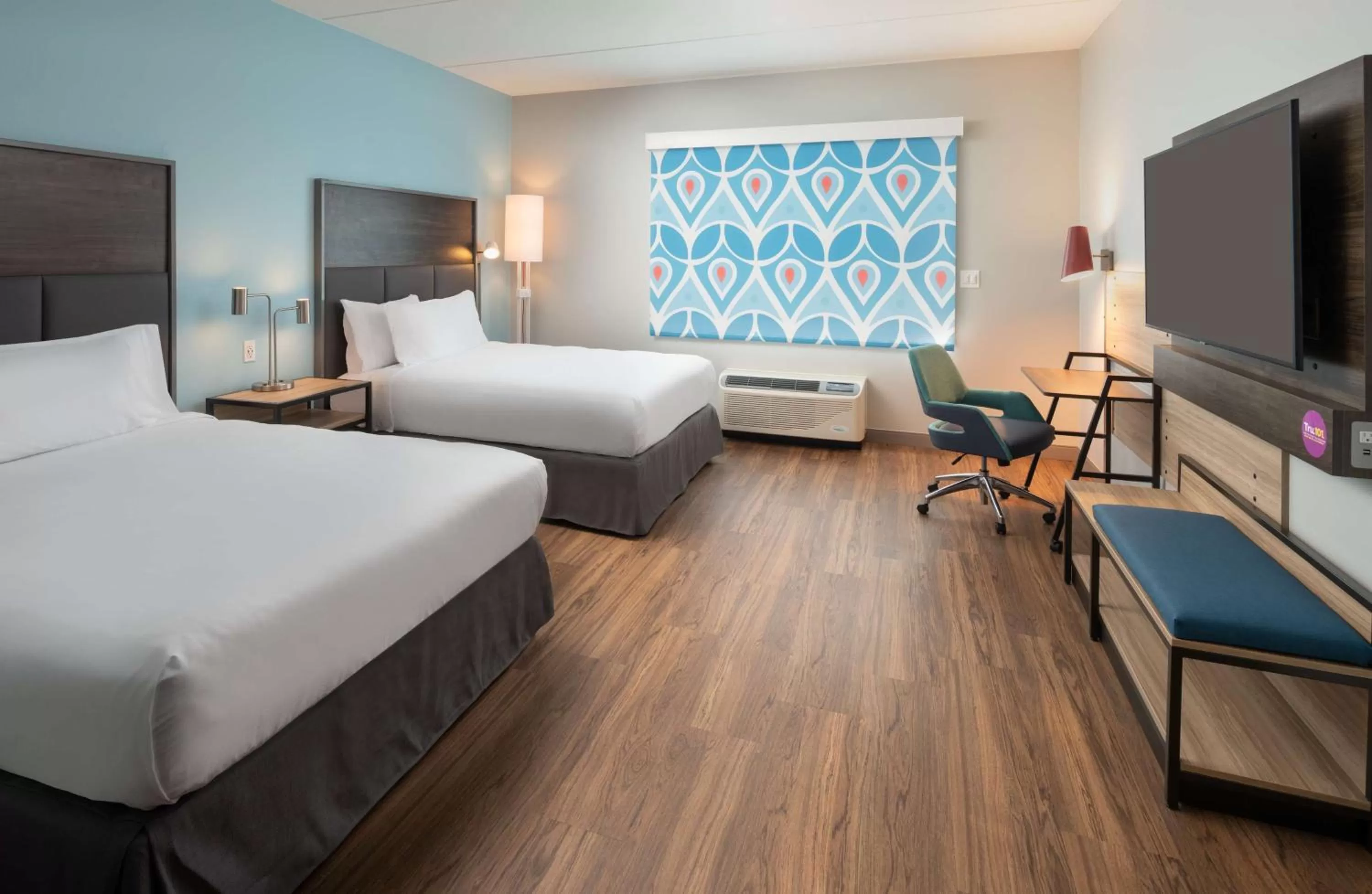 Queen Room with Two Queen Beds - Mobility Access in Tru By Hilton Jacksonville South Mandarin, Fl