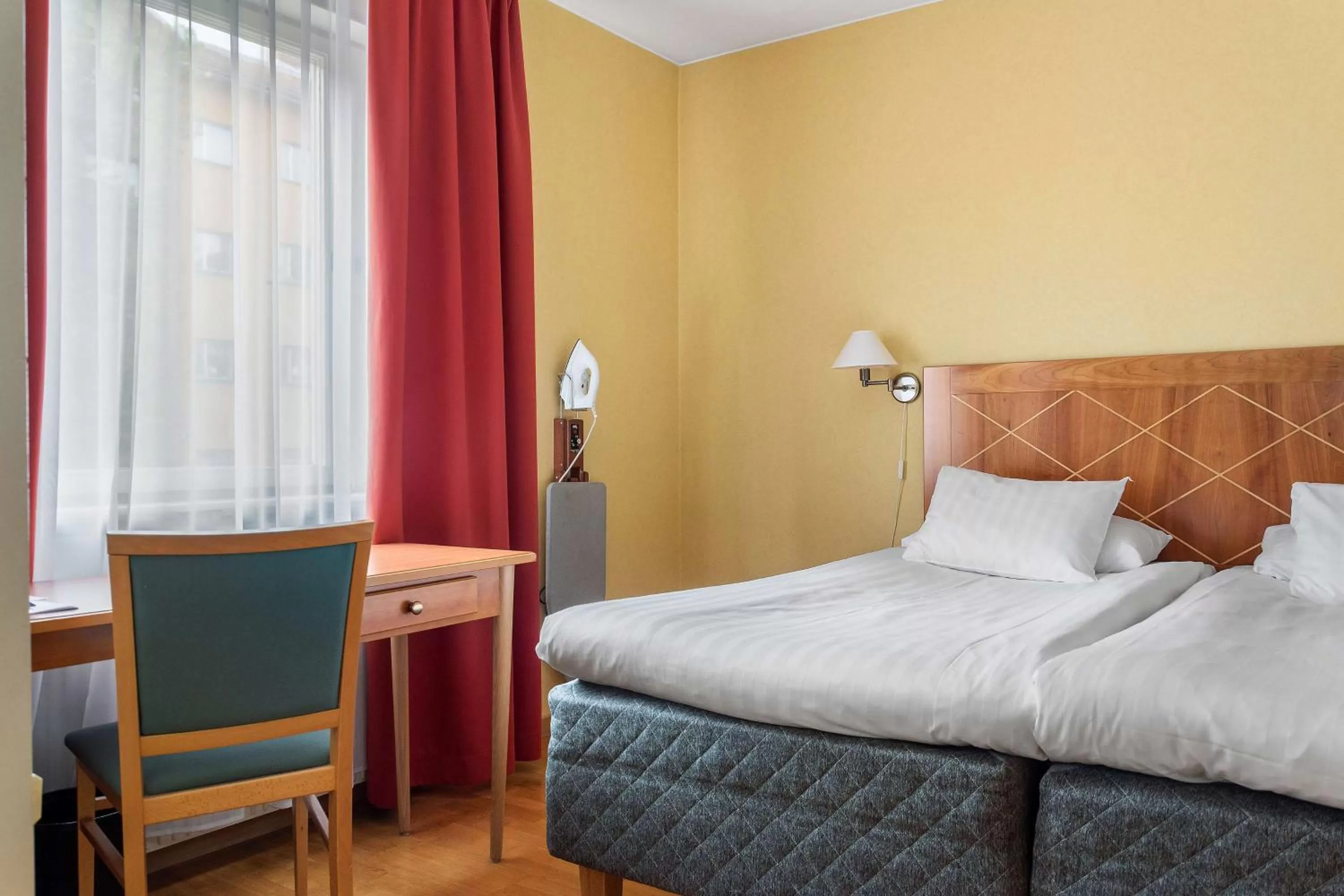 Family Room in Sure Hotel by Best Western Esplanade