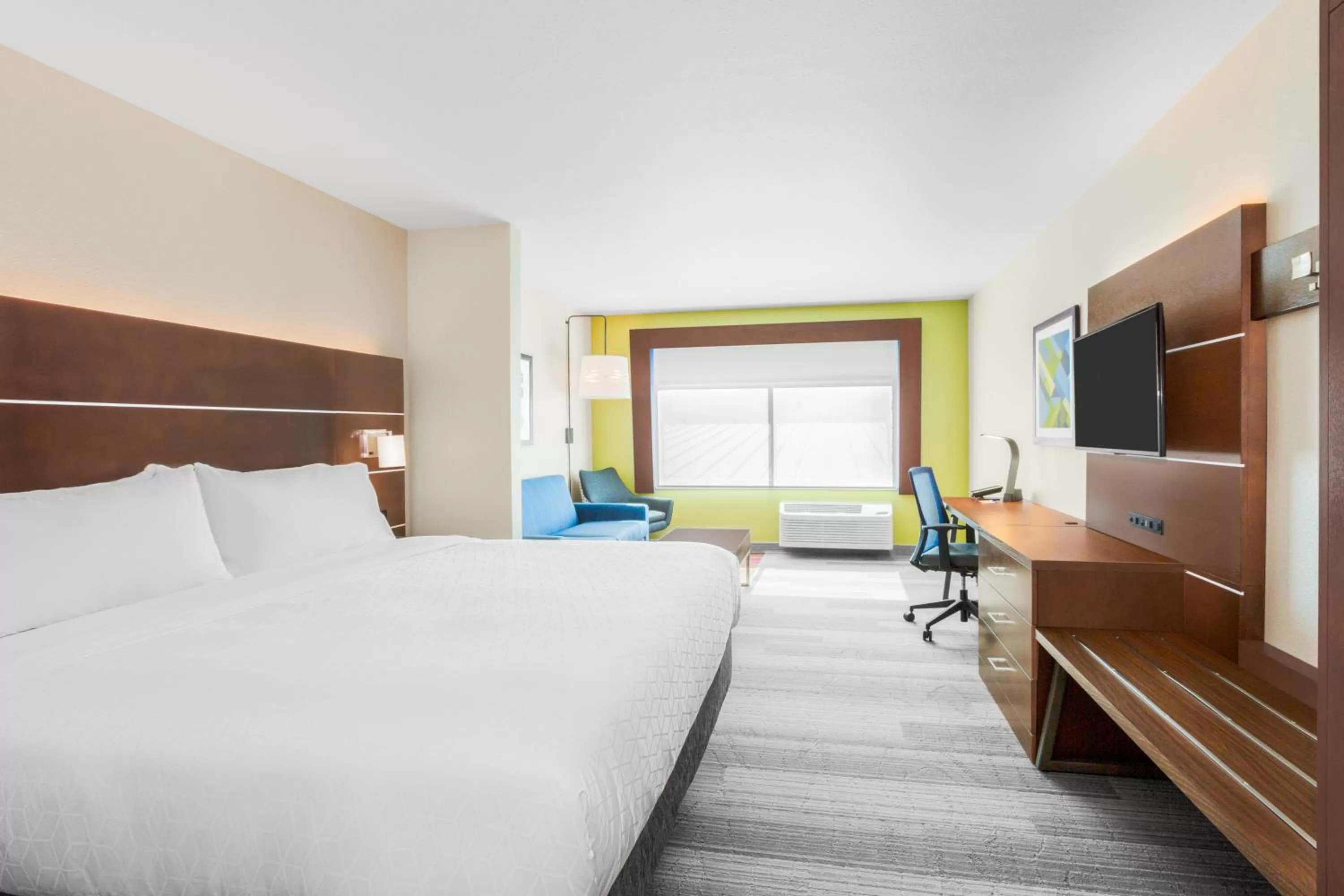 King Suite in Holiday Inn Express & Suites - Union Gap - Yakima Area by IHG