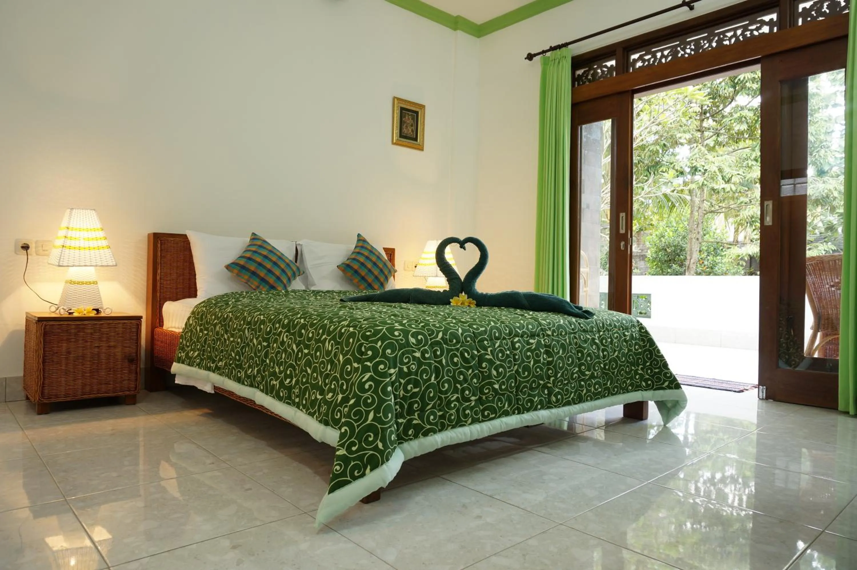 Deluxe Double Room in Argasoka Bungalows