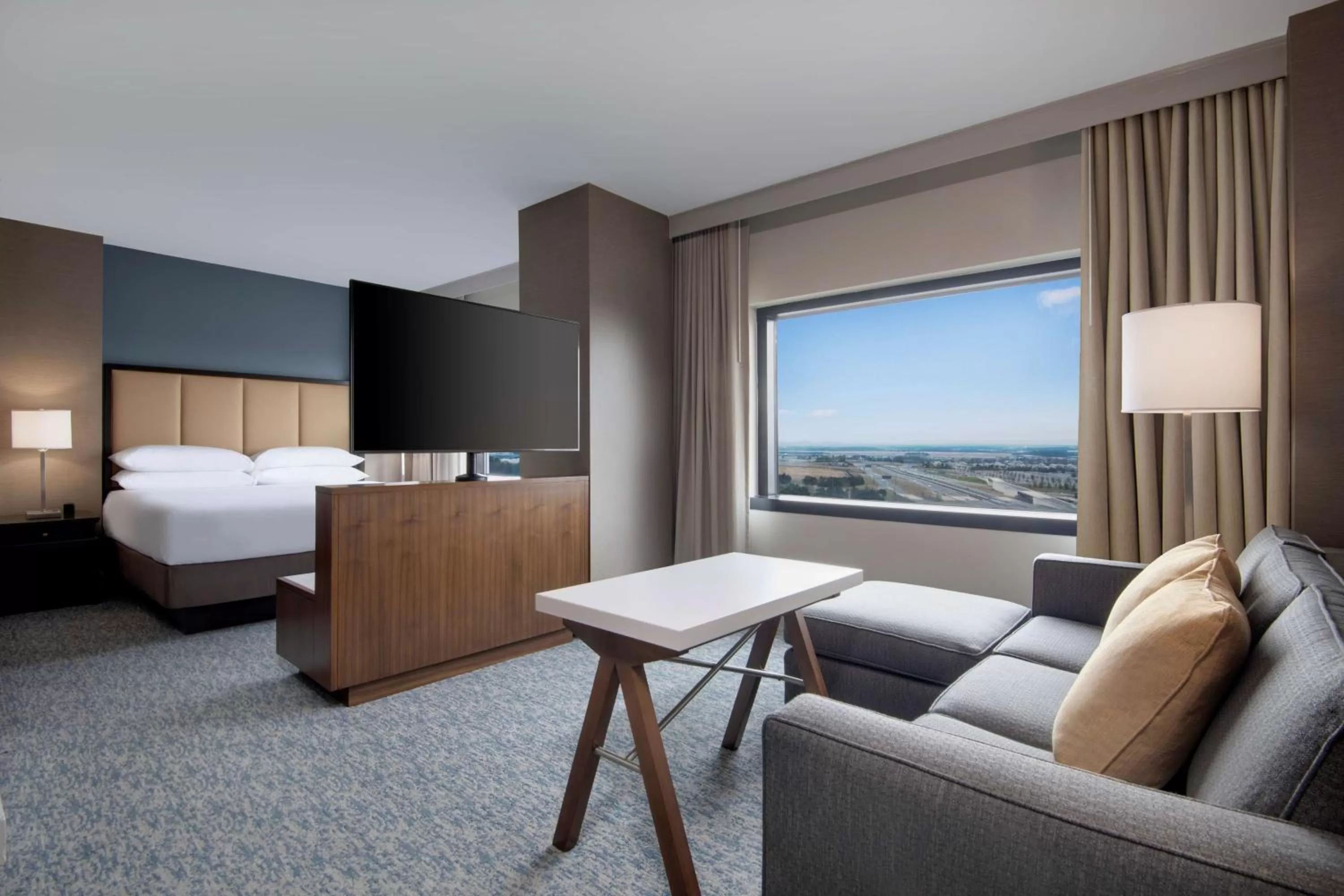 King Room in Hyatt Regency Dulles