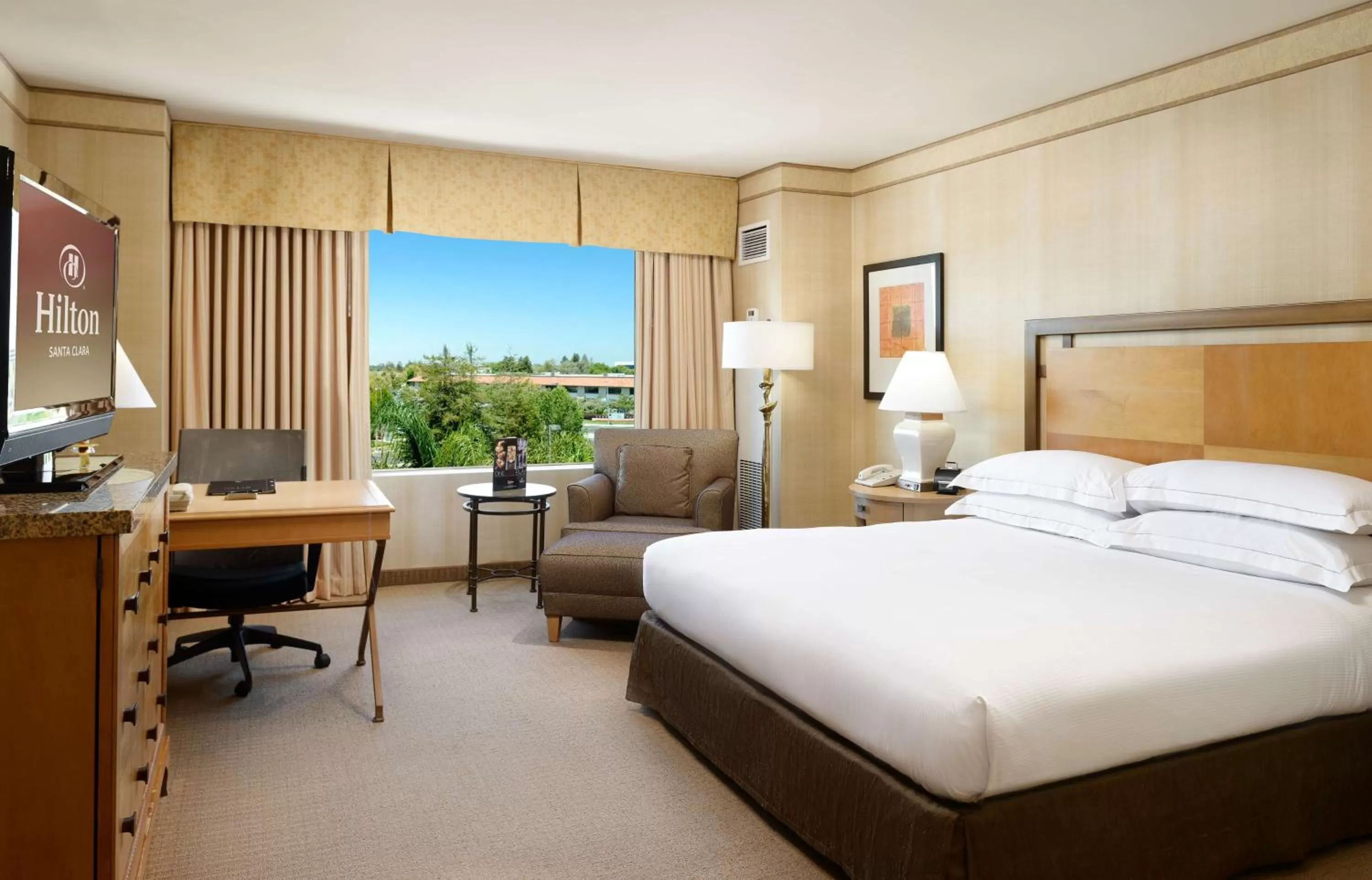 Superior One King Bed with City View in Hilton Santa Clara
