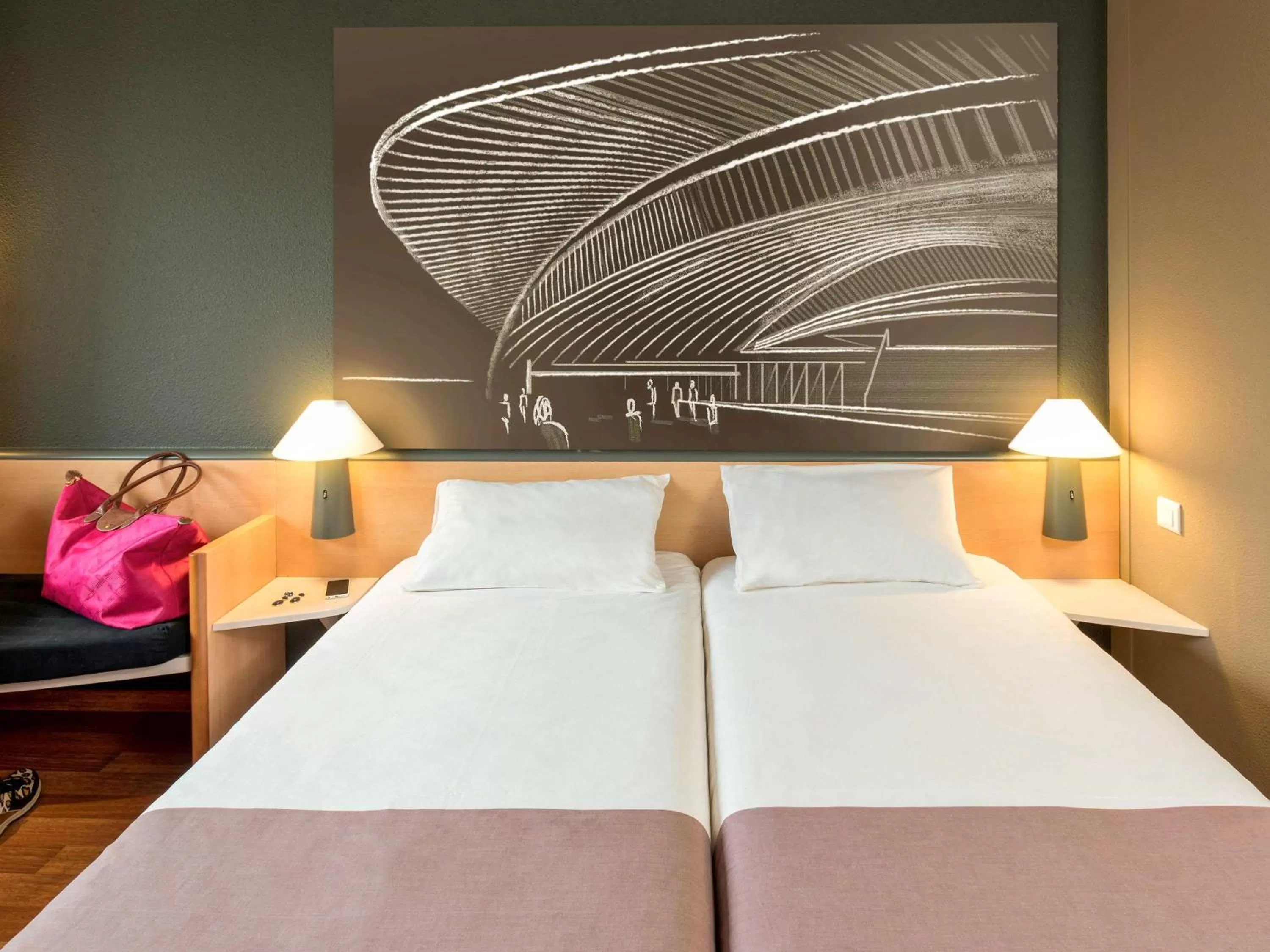 Twin Room in ibis Liège Seraing