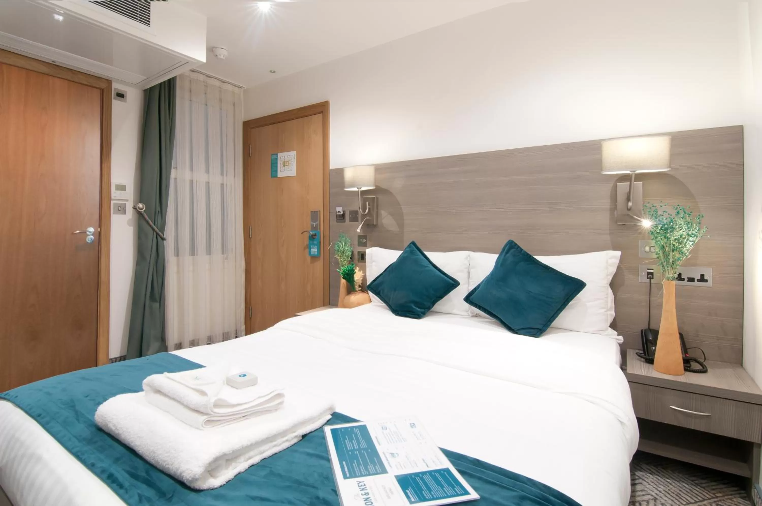 Small Double Room in The Lion & Key Hotel