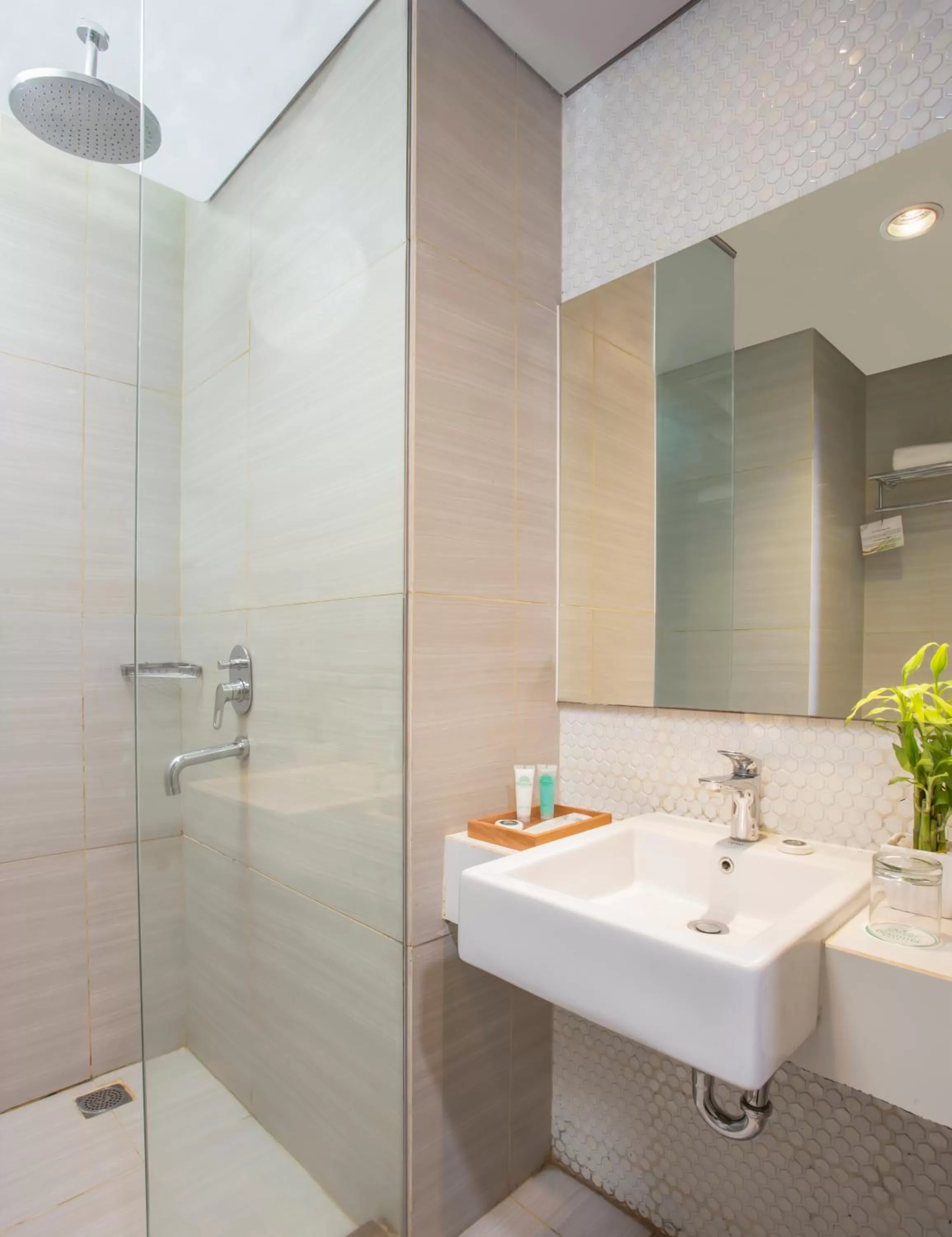 Deluxe Corner Twin Room in Khas Hotel Pekalongan