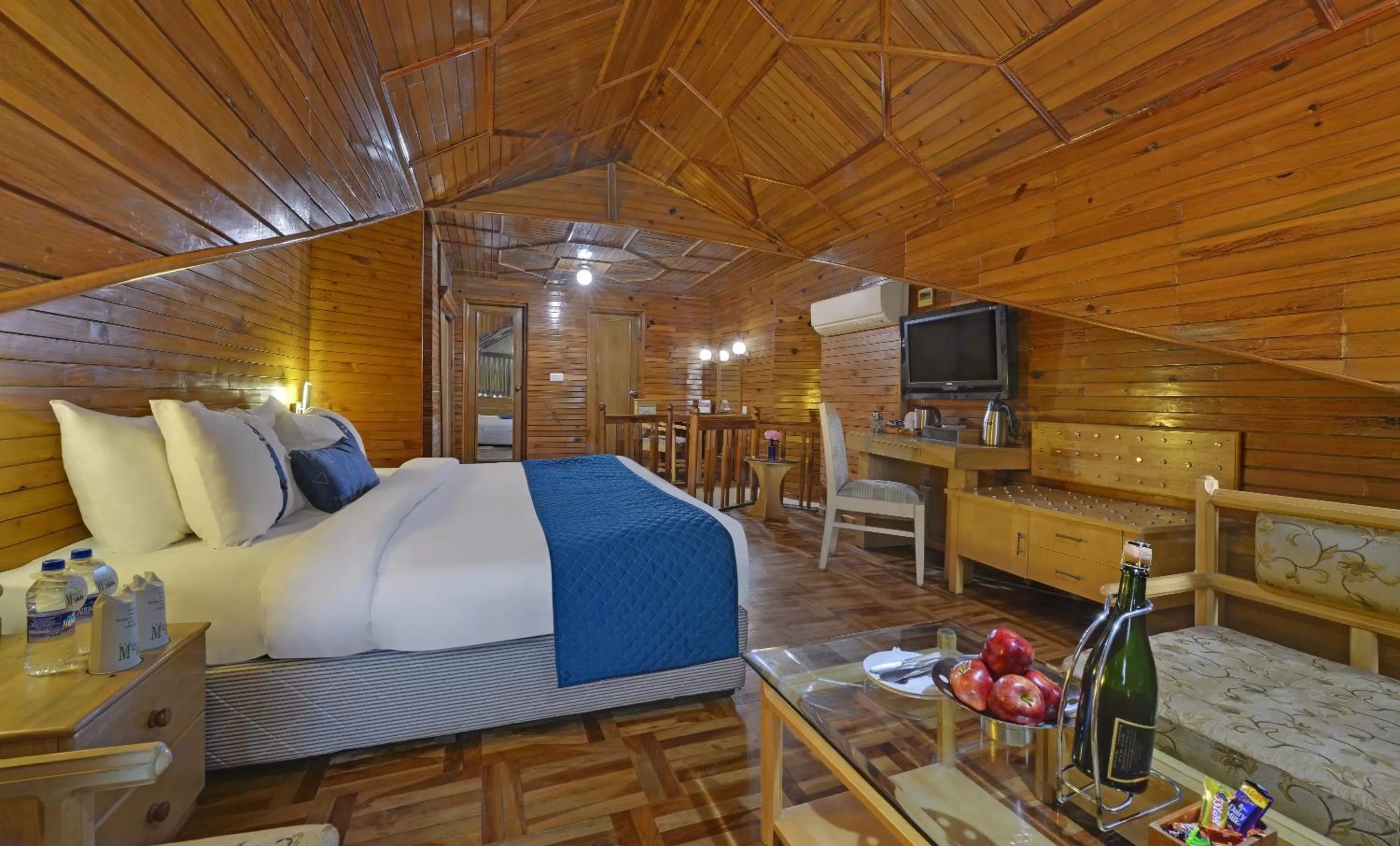 Family Suite in Bravia Hotel Manali Inn