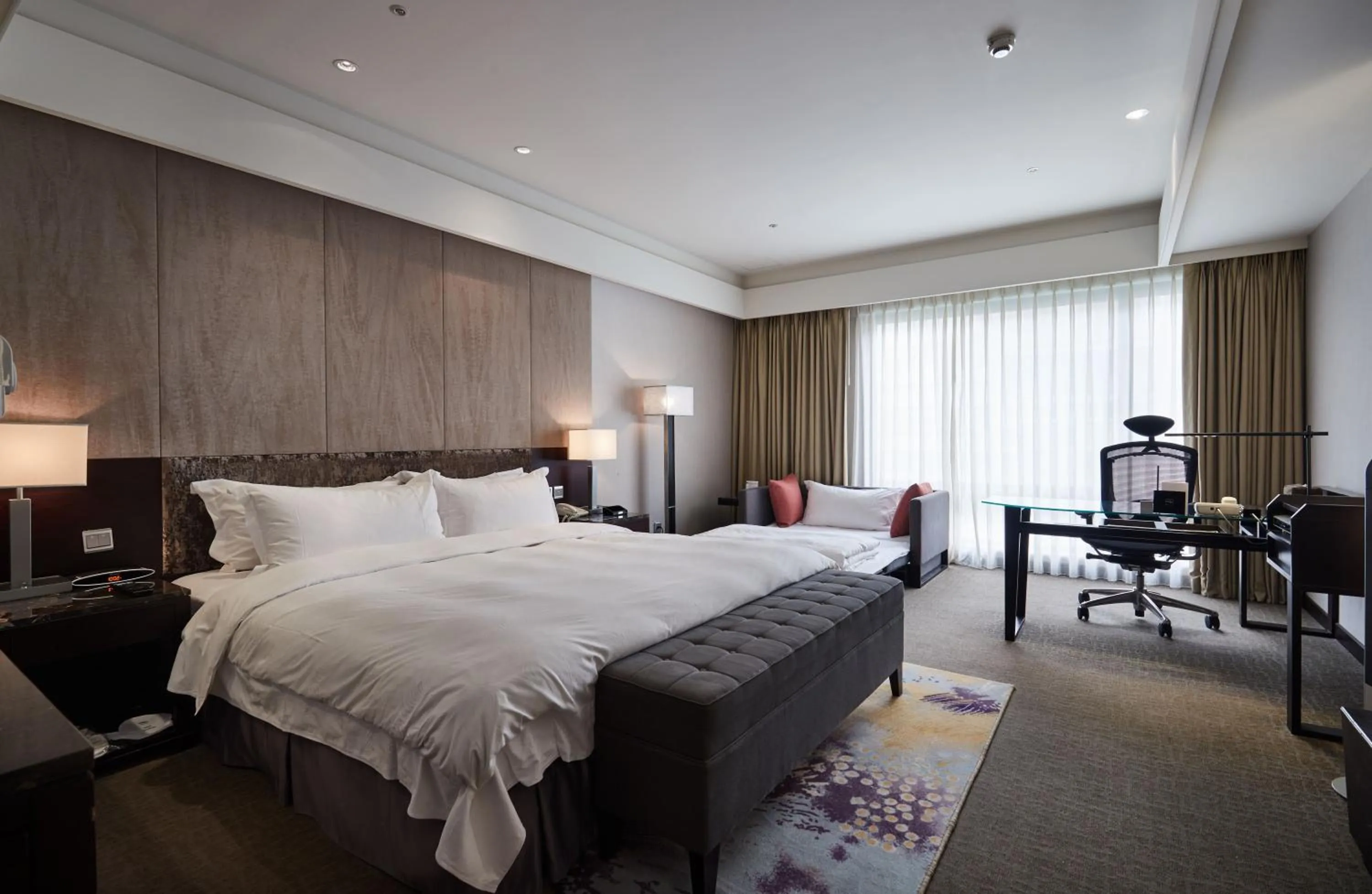 Executive King Room with Sofa Bed in The Tango Hotel Taipei XinYi