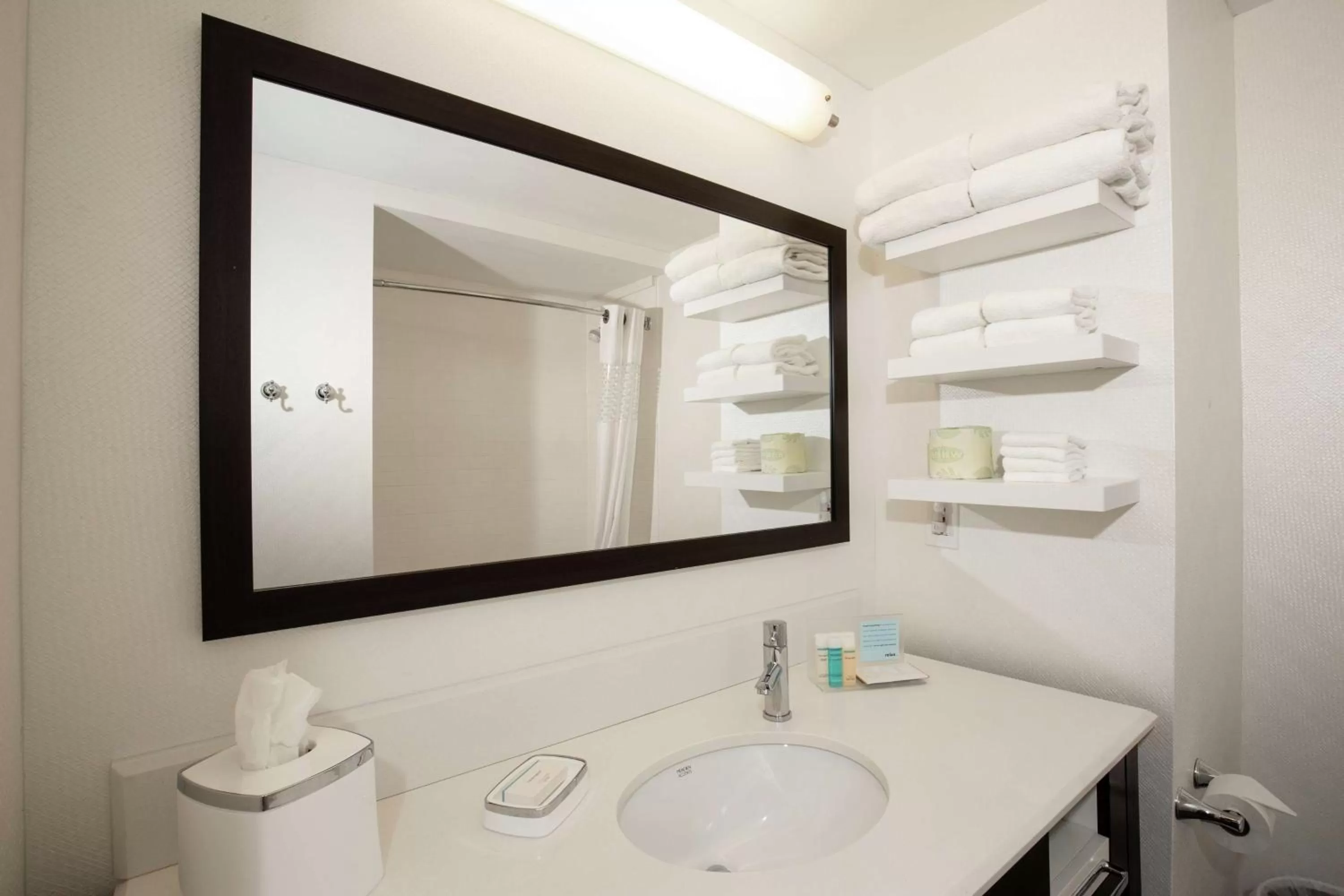 Double Room - Non-Smoking  in Hampton Inn St. Louis/Collinsville