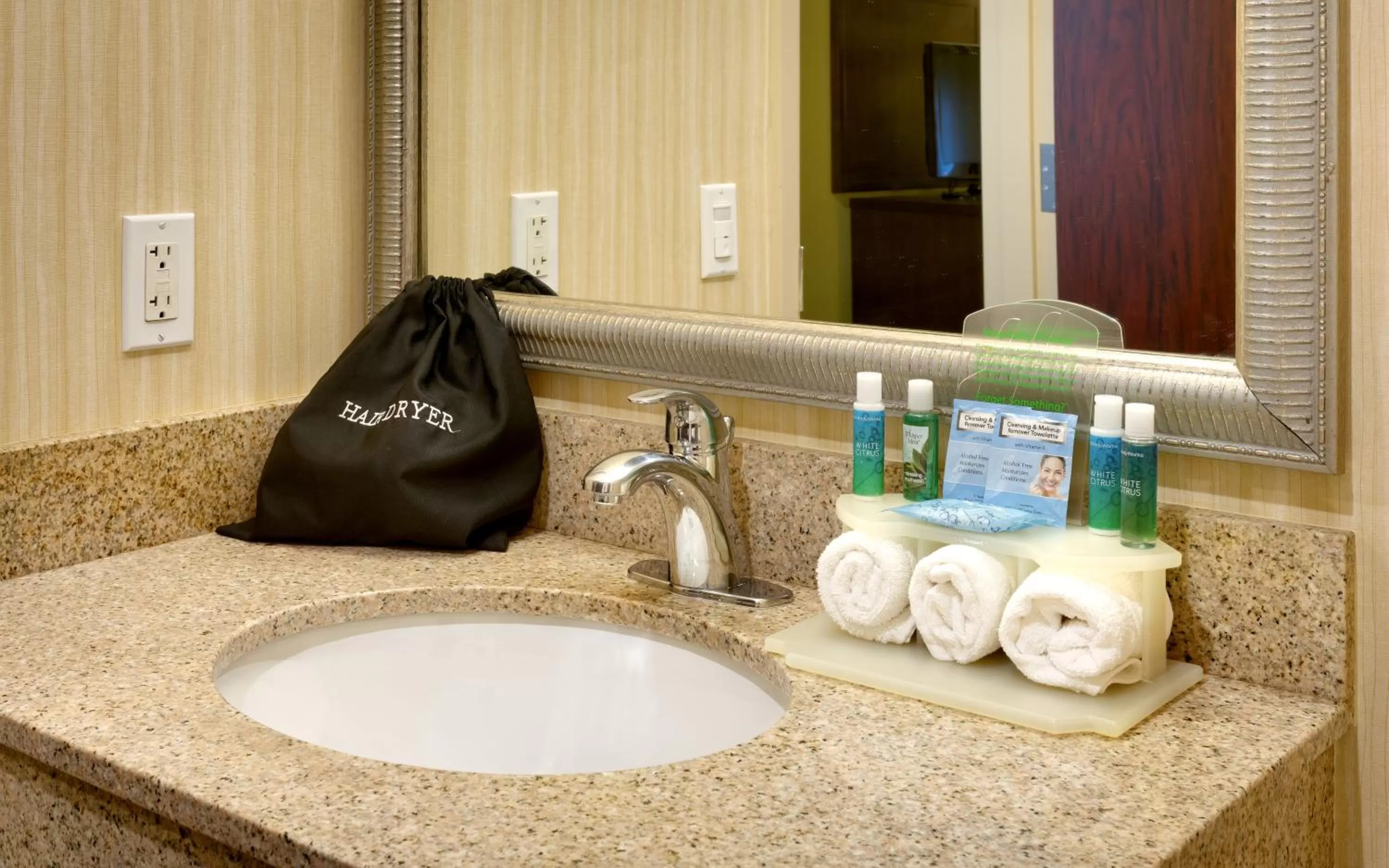 Holiday Inn Express & Suites American Fork - North Provo by IHG