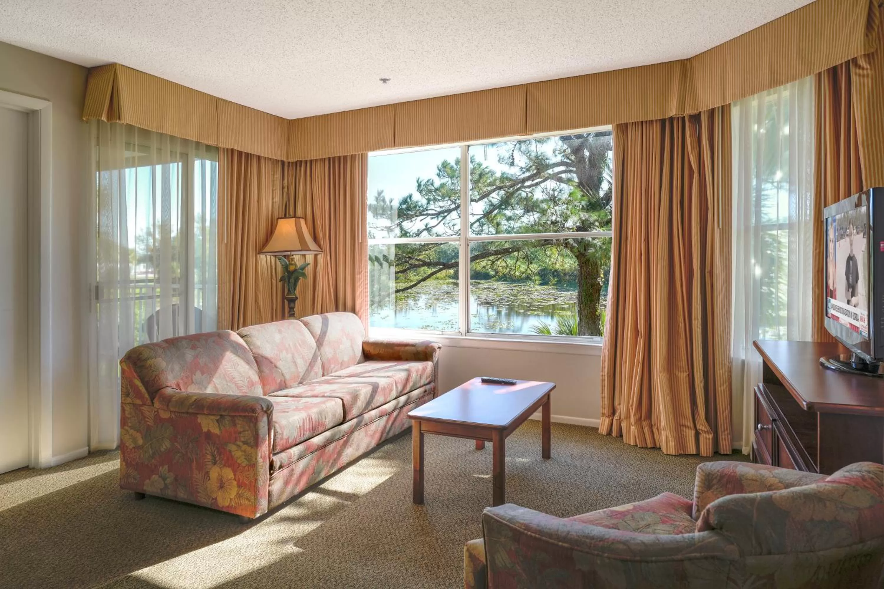 Deluxe Two-Bedroom Suite in Parc Corniche Condominium Suites