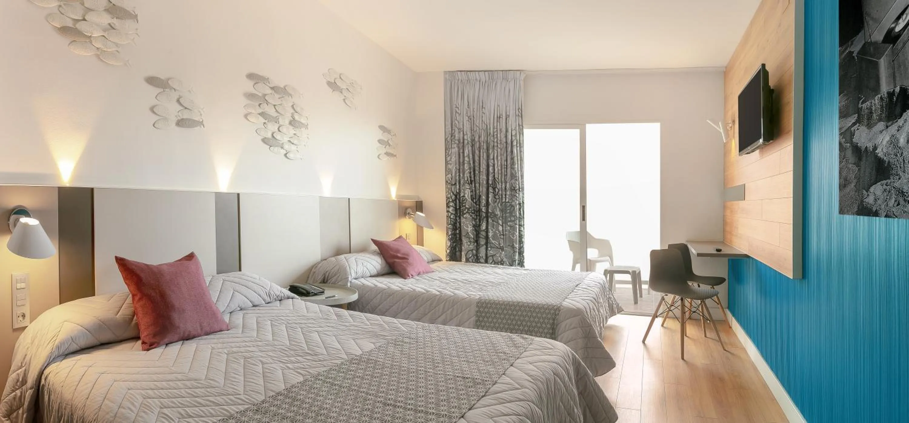 Superior Family Room (3 Adults)	 in Hotel Olympus