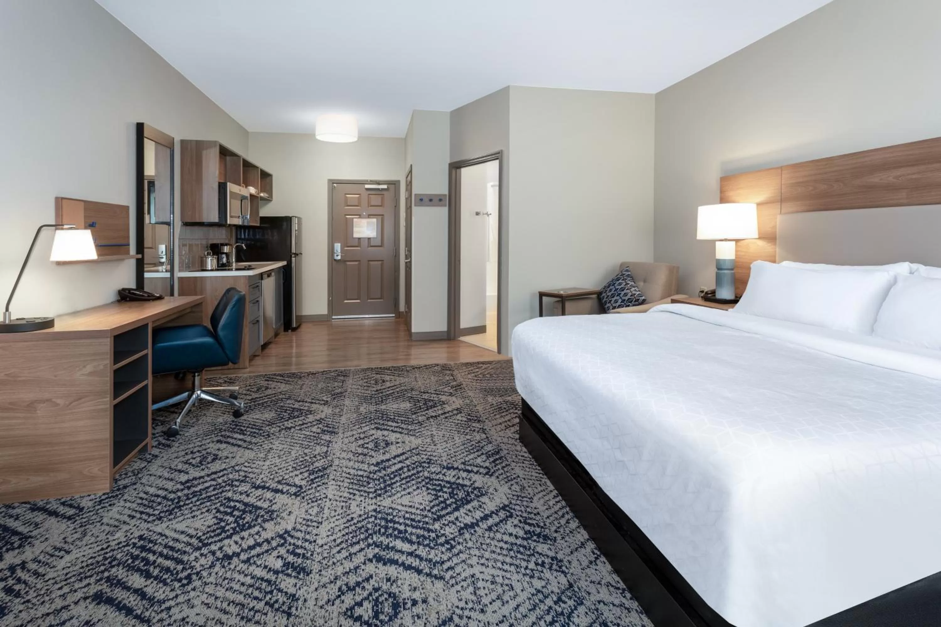 Queen Studio - Non-Smoking in Candlewood Suites Grand Junction by IHG