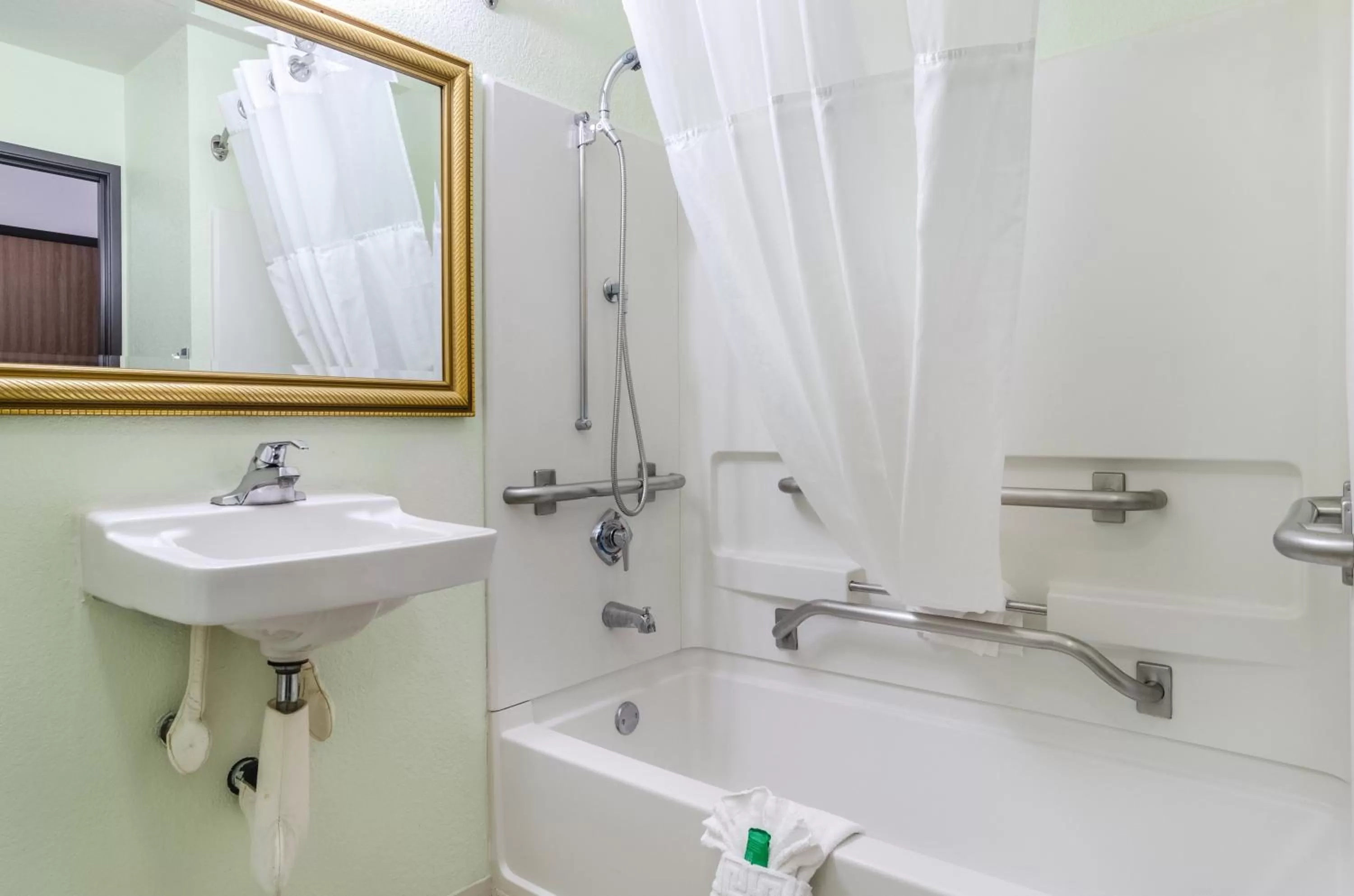 King Suite in Cheyenne Guest Inn