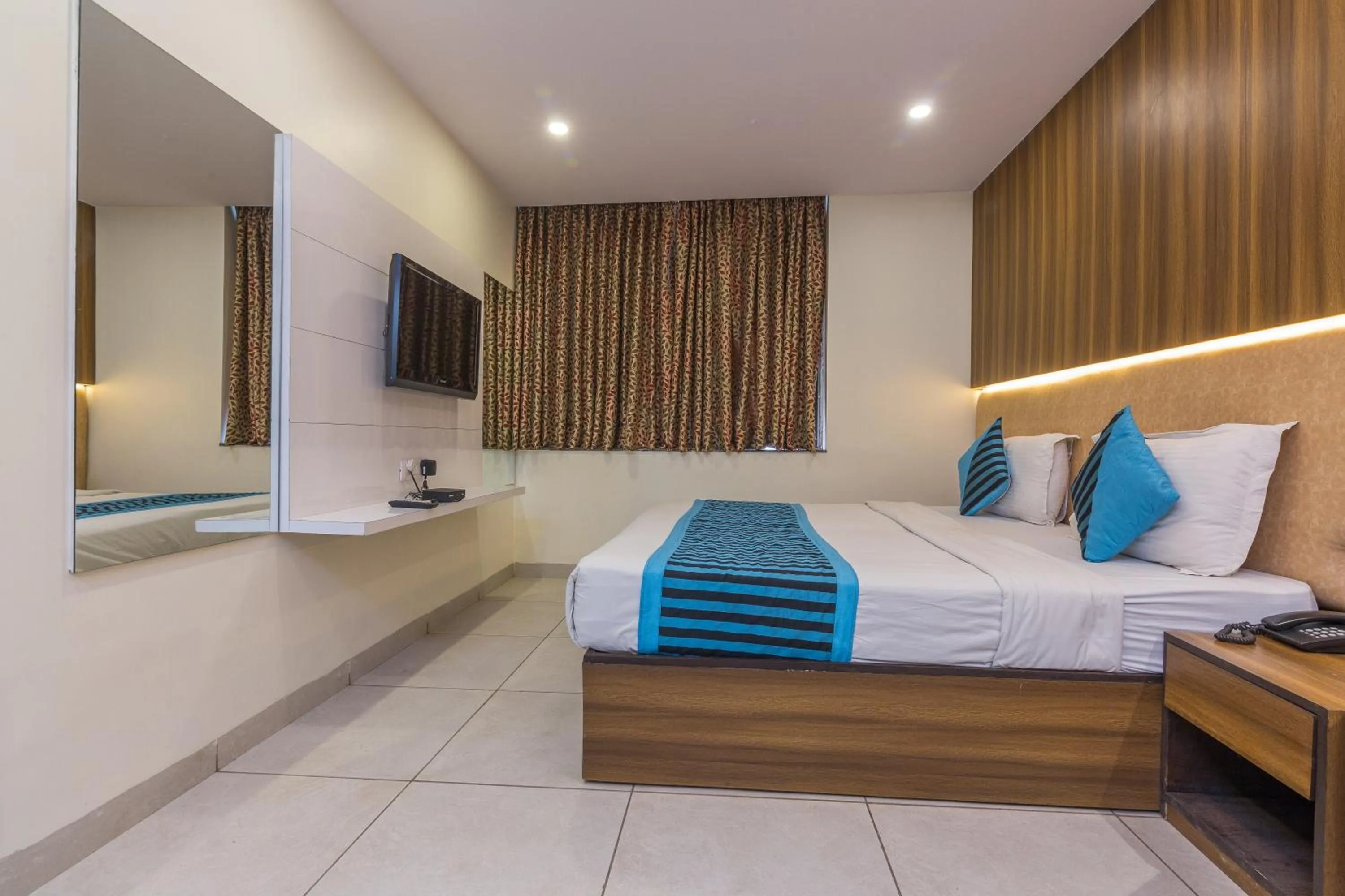 Executive Double Room in Rupam Hotel