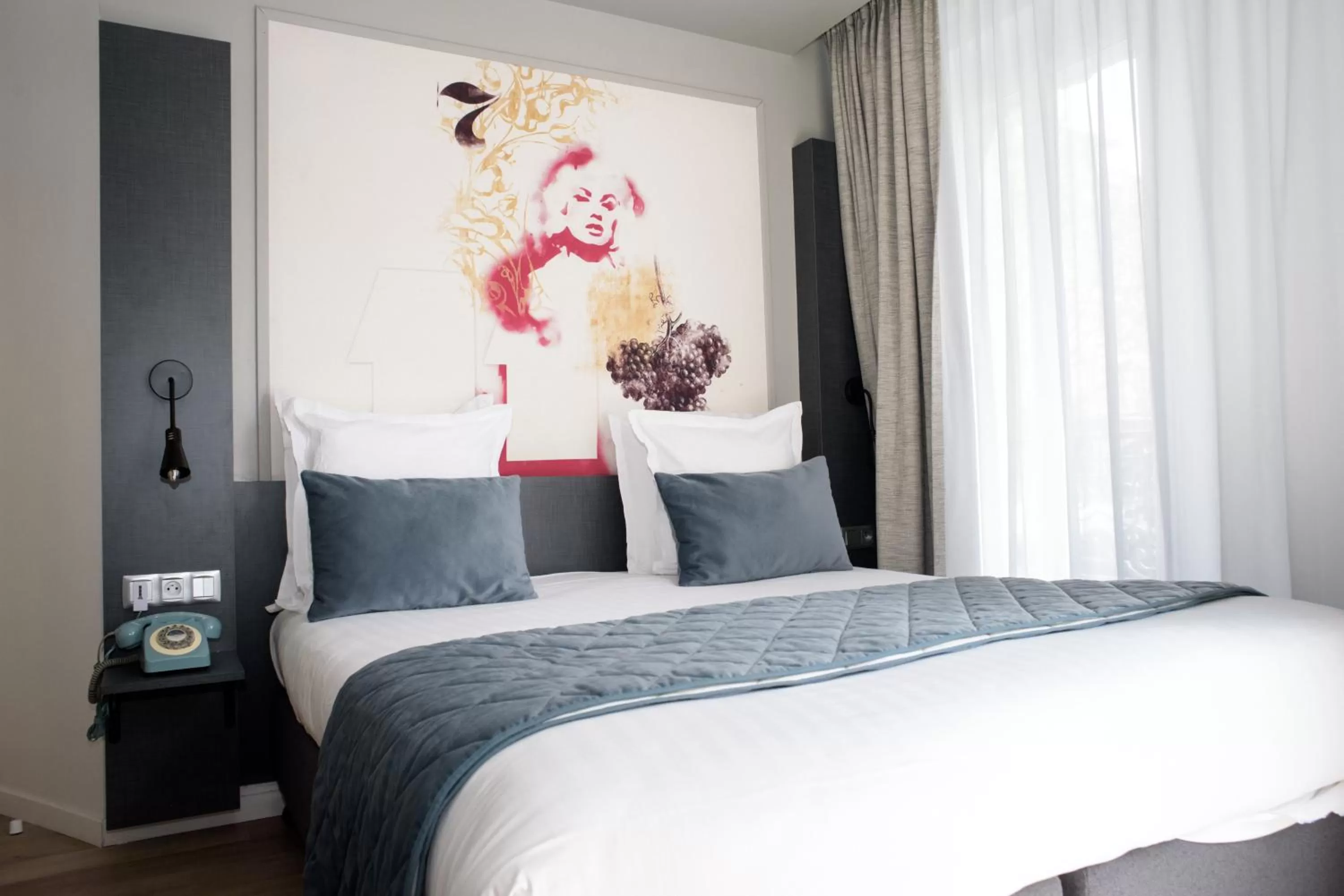 Double Room in Hôtel Des Arts-Bastille