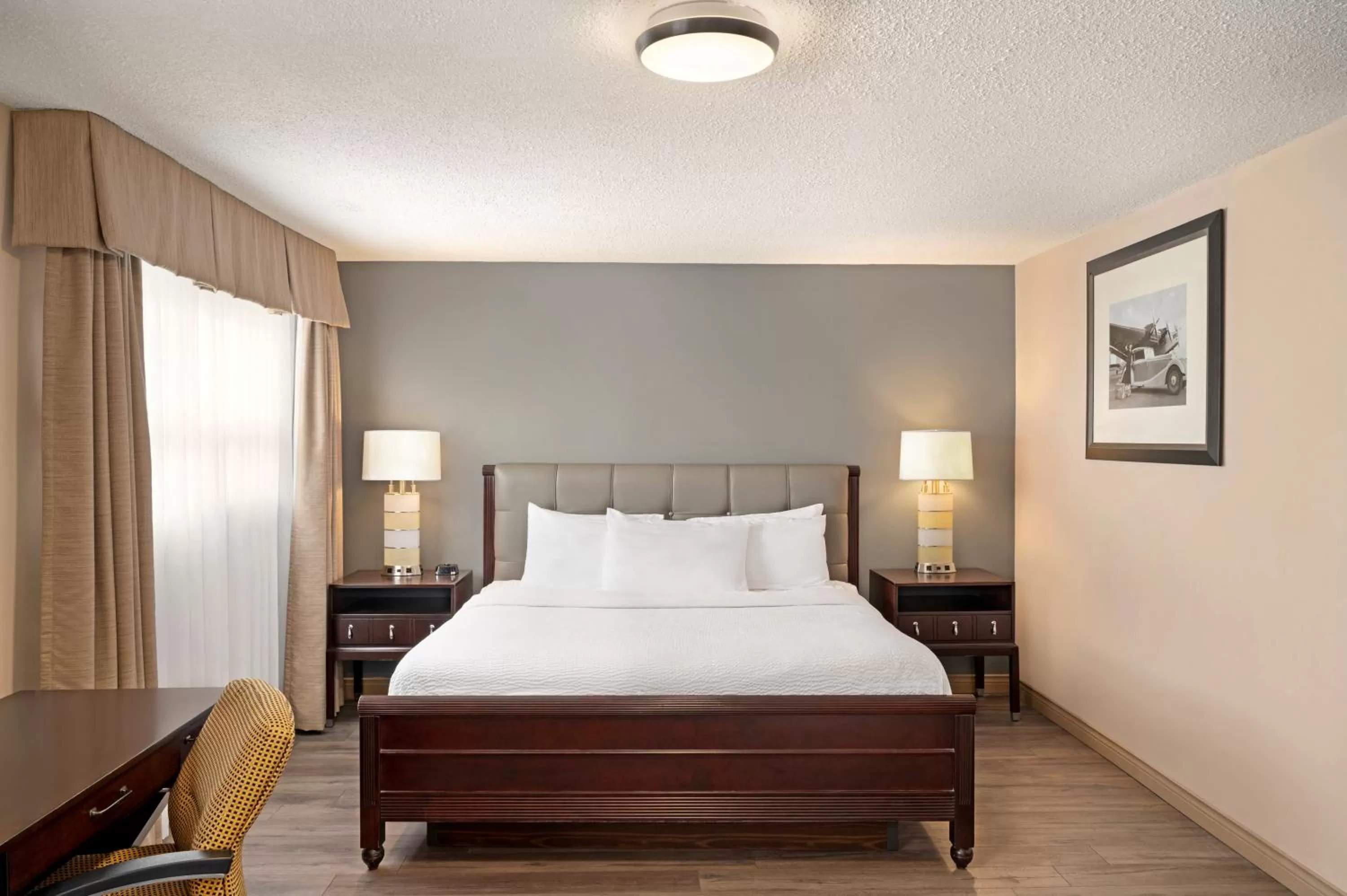 Deluxe King Suite - Non-Smoking in Days Inn by Wyndham Fredericton