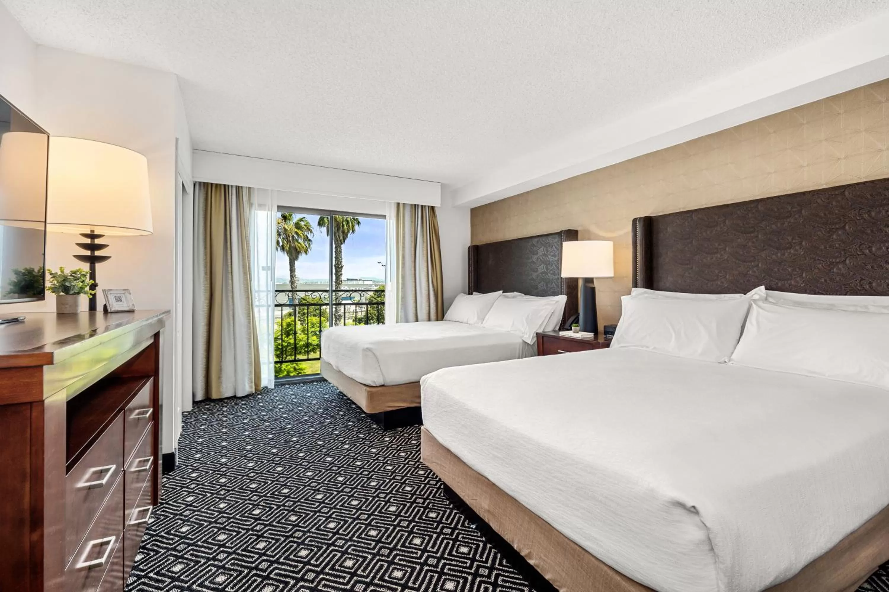 Double Suite with Balcony  in Embassy Suites by Hilton Los Angeles International Airport South