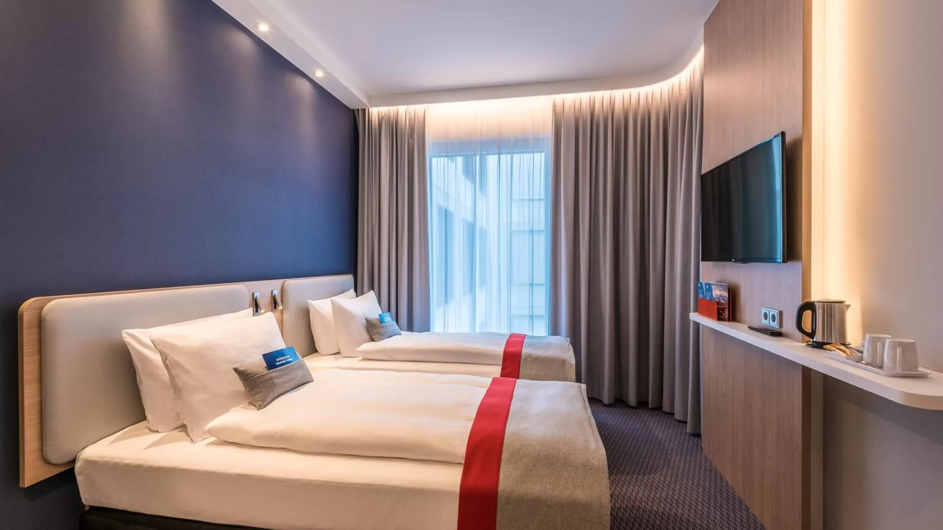 Holiday Inn Express Munich City West by IHG Holiday Inn Express Munich City West by IHG